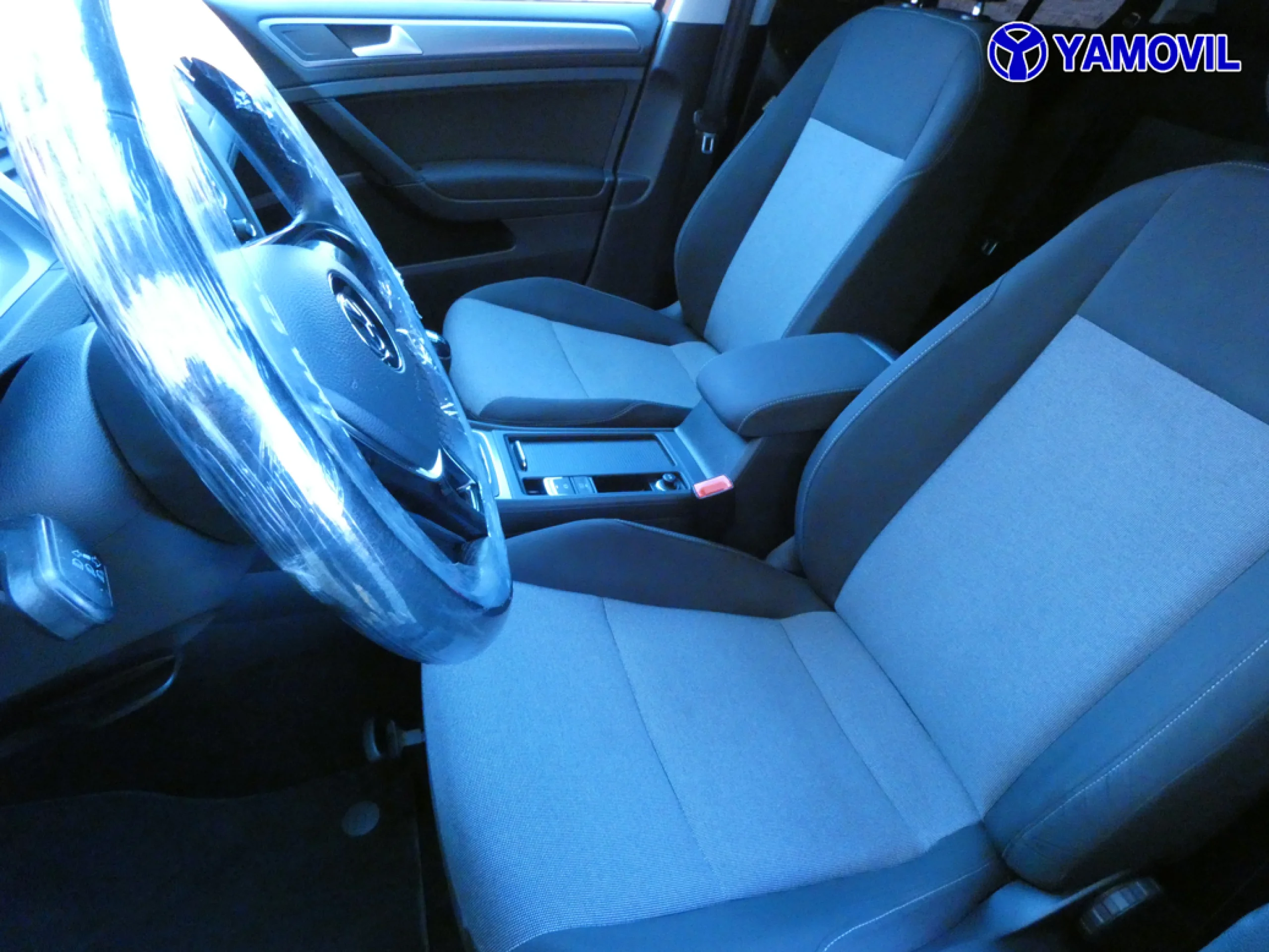 Volkswagen Golf 1.6 TDi EDITION 5P - Foto 17