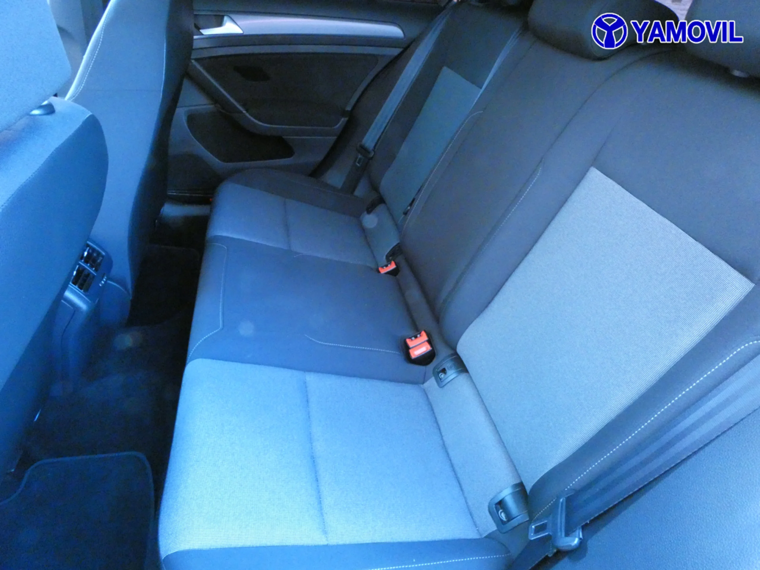 Volkswagen Golf 1.6 TDi EDITION 5P - Foto 19