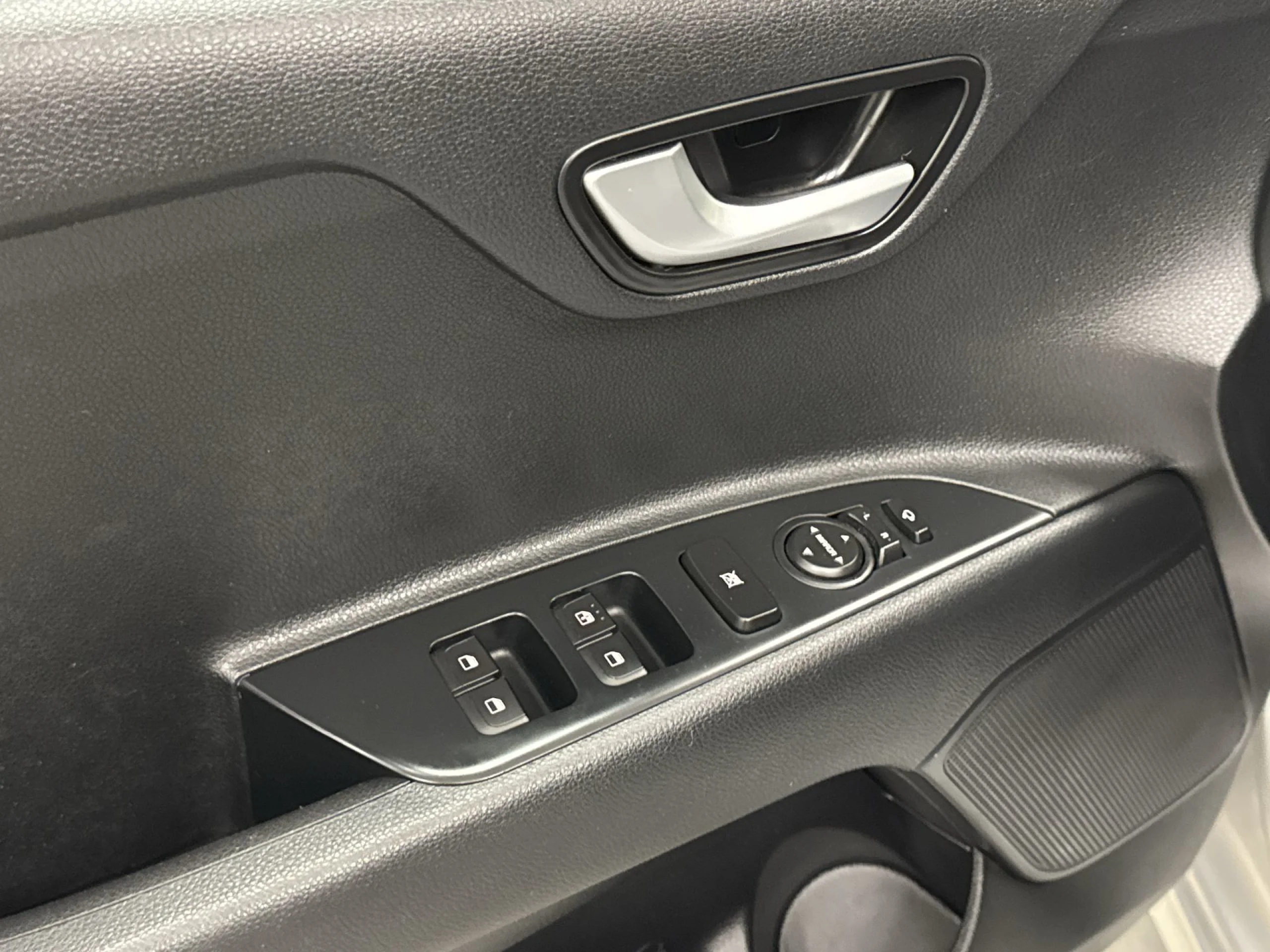 Kia Rio 1.2 CVVT Drive 62 kW (84 CV) - Foto 10