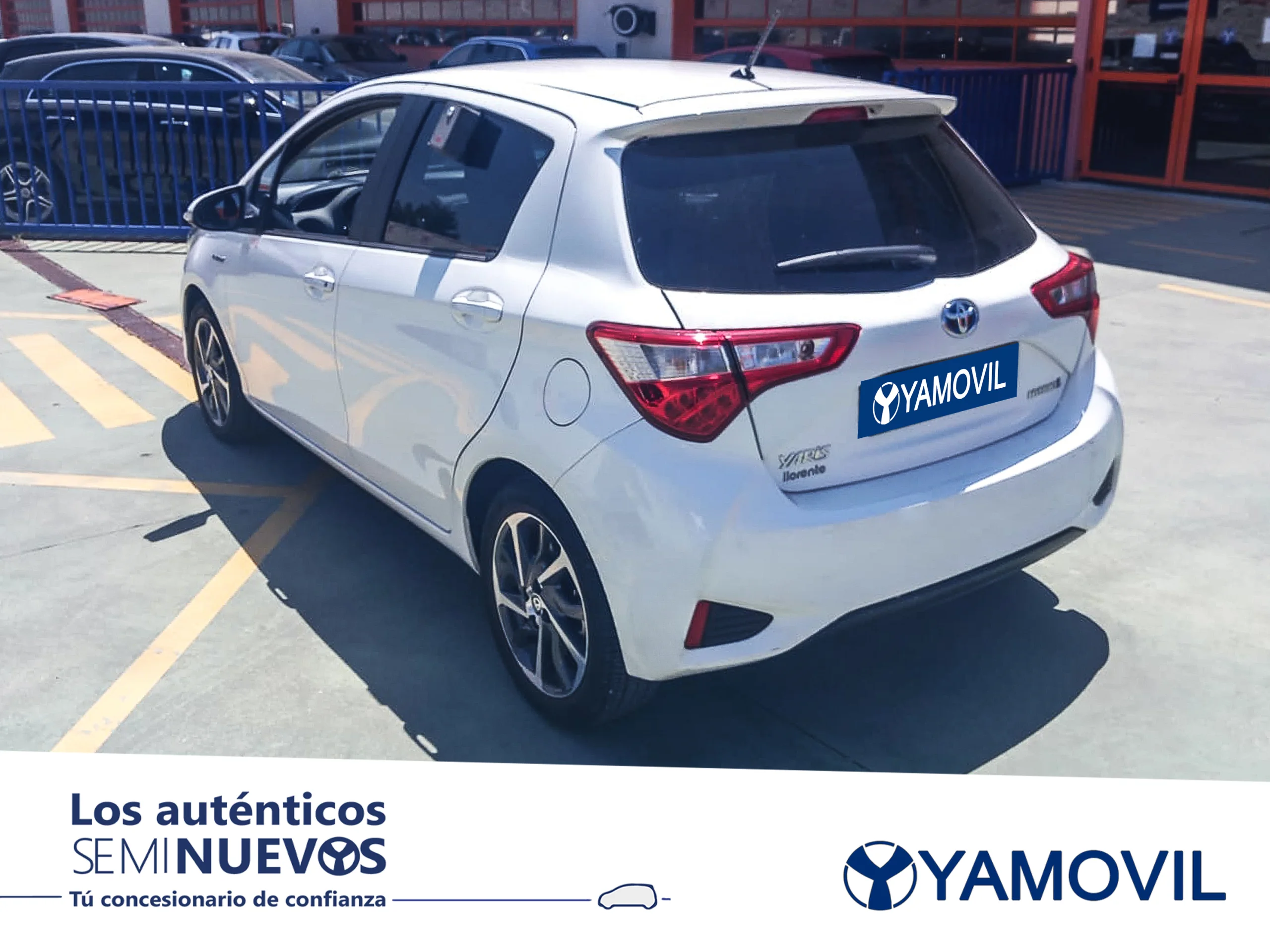 Toyota Yaris 100H Feel 74 kW (100 CV) - Foto 4