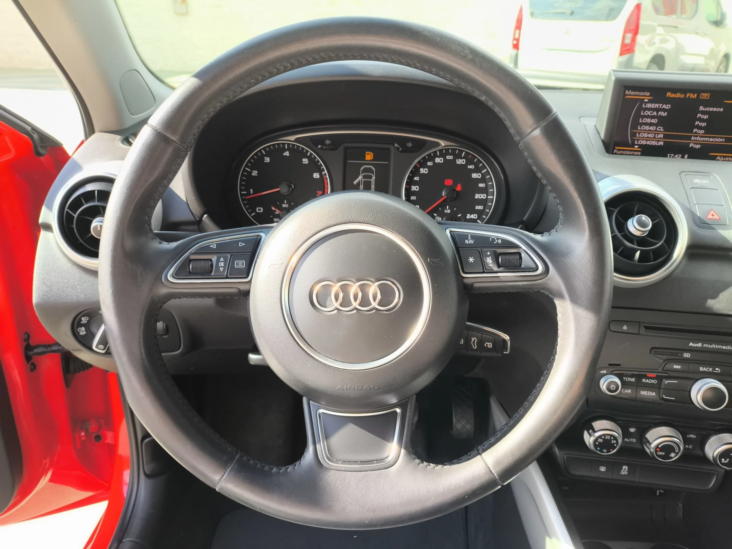 Audi A1 Ambition 1.2 TFSI 63 kW (86 CV) - Foto 11