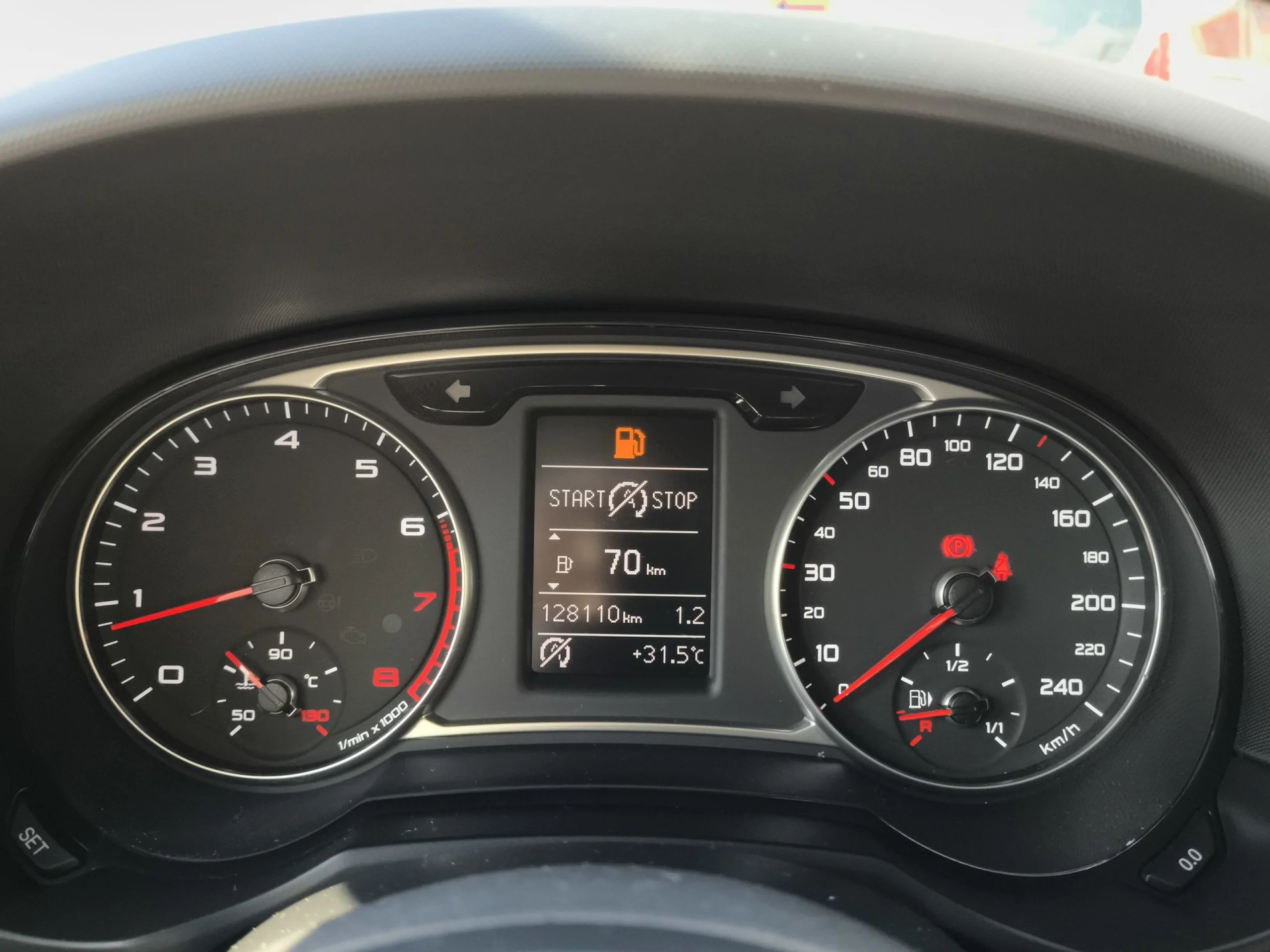 Audi A1 Ambition 1.2 TFSI 63 kW (86 CV) - Foto 12