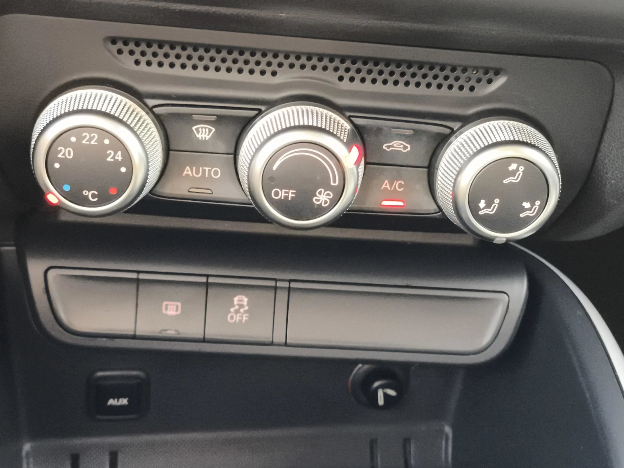 Audi A1 Ambition 1.2 TFSI 63 kW (86 CV) - Foto 14