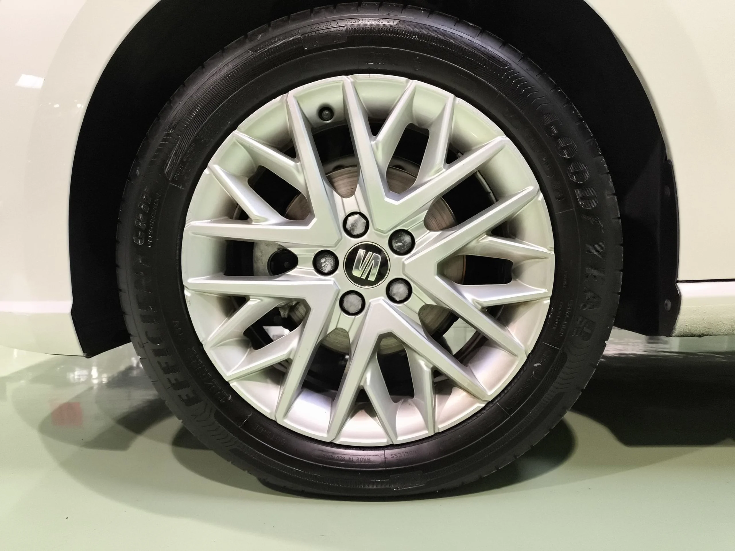 Seat Ibiza 1.0 TGI SANDS Style Plus 66 kW (90 CV) - Foto 7