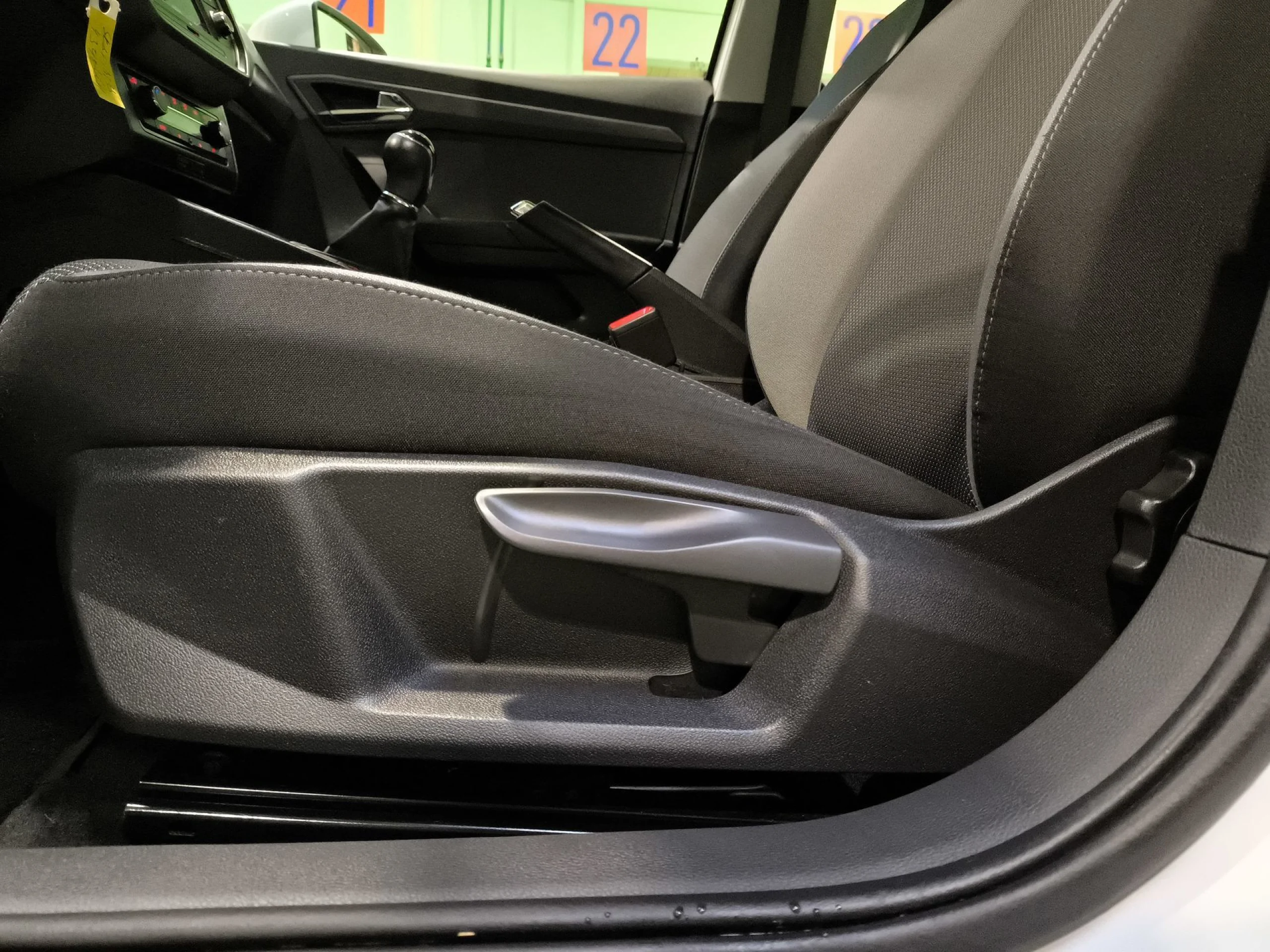 Seat Ibiza 1.0 TGI SANDS Style Plus 66 kW (90 CV) - Foto 9