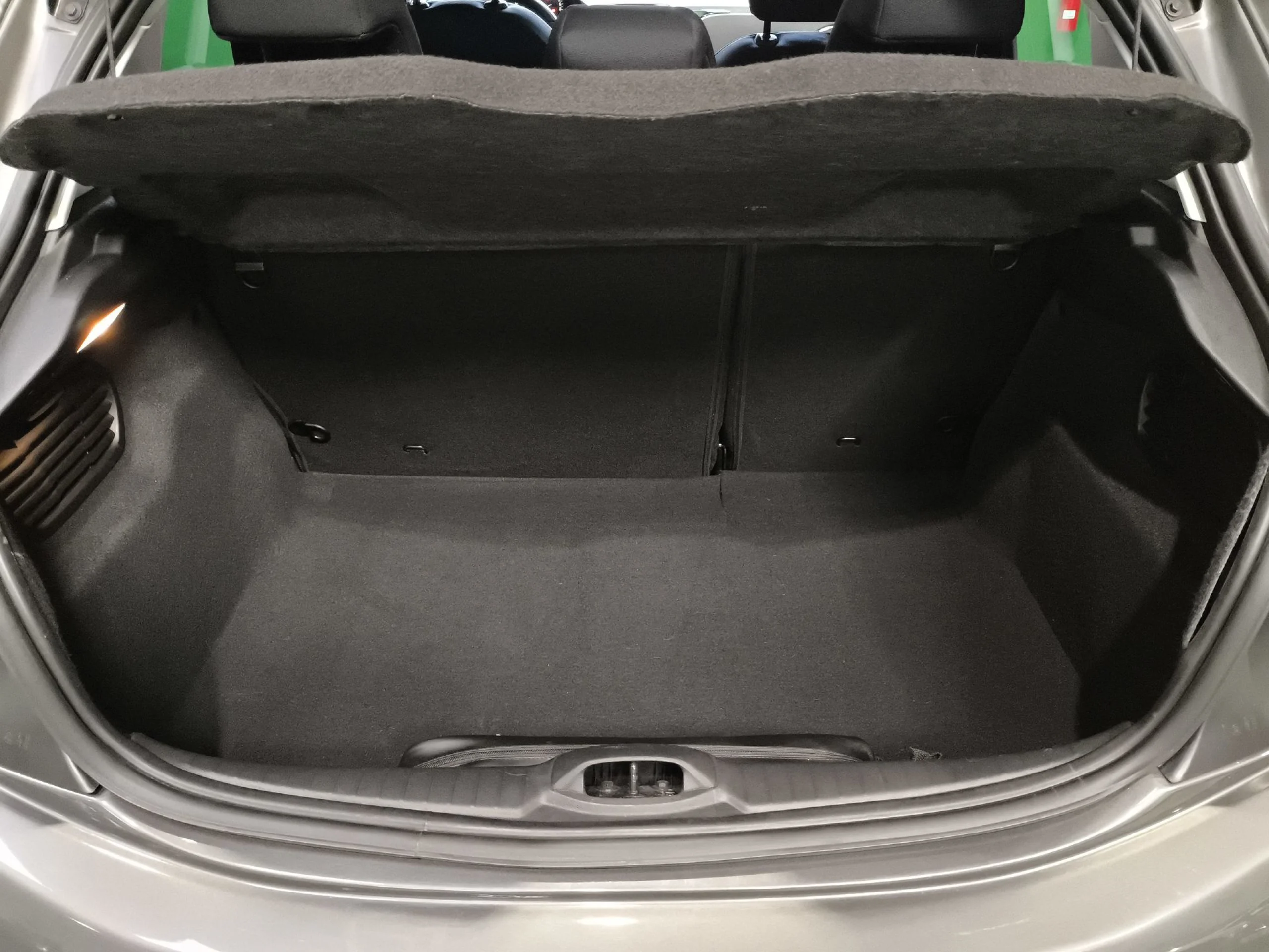Peugeot 208 1.2L PureTech Allure  81 kW (110 CV) - Foto 18