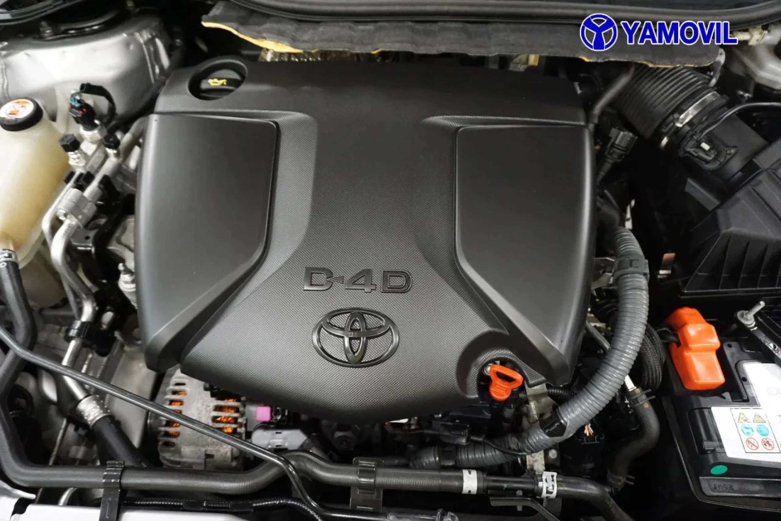 Toyota Auris 115D Touring Sports Active 82 kW (112 CV) - Foto 8