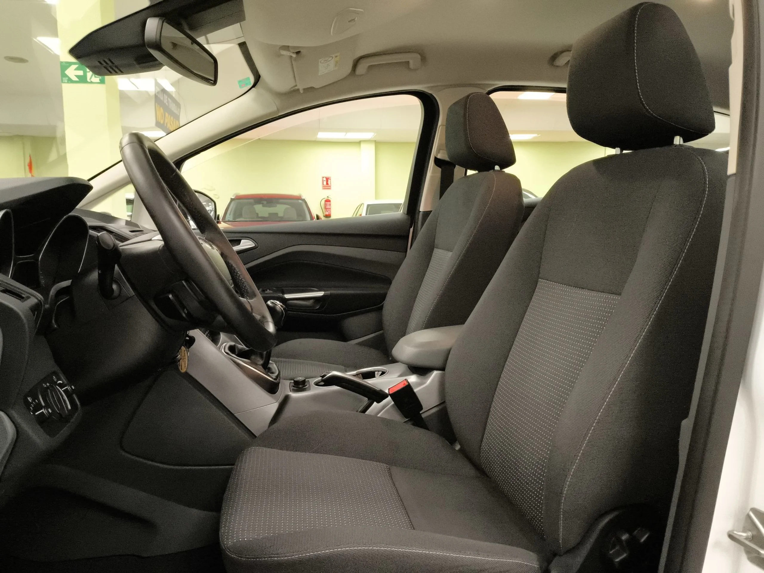 Ford C-Max 1.0 Ecoboost SANDS Edition 92 kW (125 CV) - Foto 8