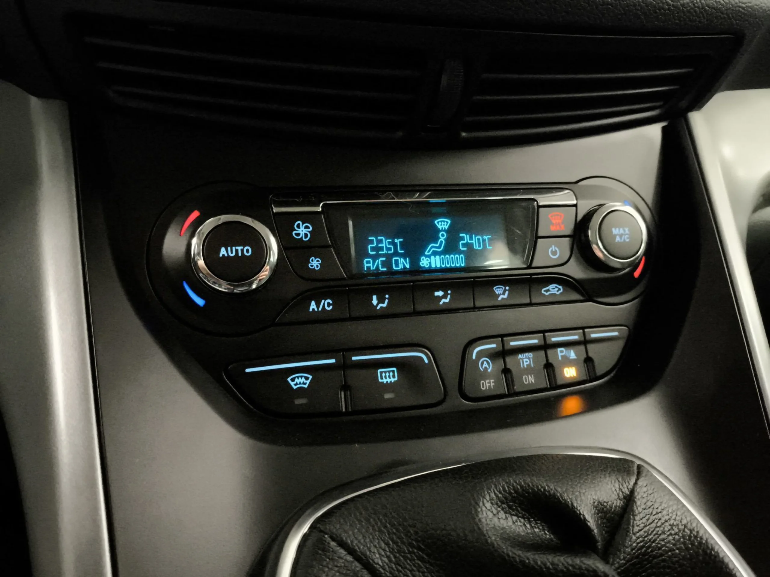 Ford C-Max 1.0 Ecoboost SANDS Edition 92 kW (125 CV) - Foto 14
