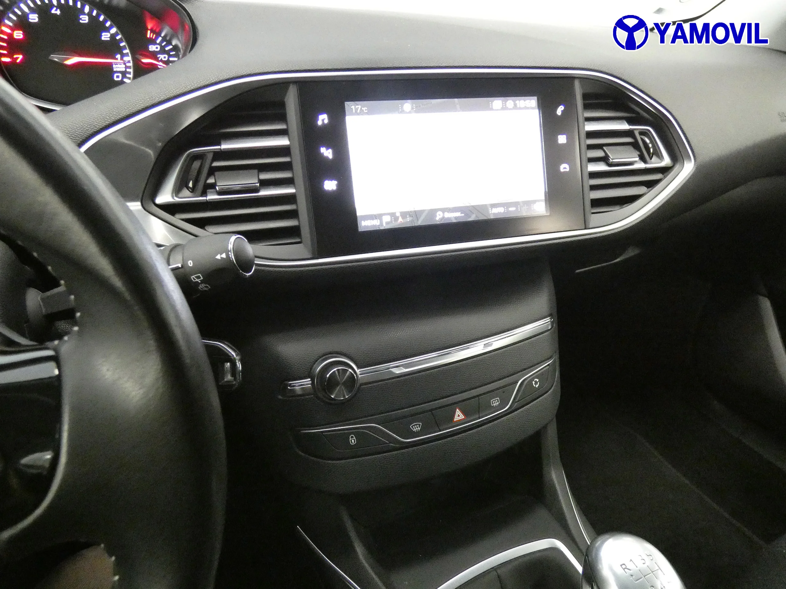 Peugeot 308 1.2 PURE-TECH ALLURE 5P - Foto 25