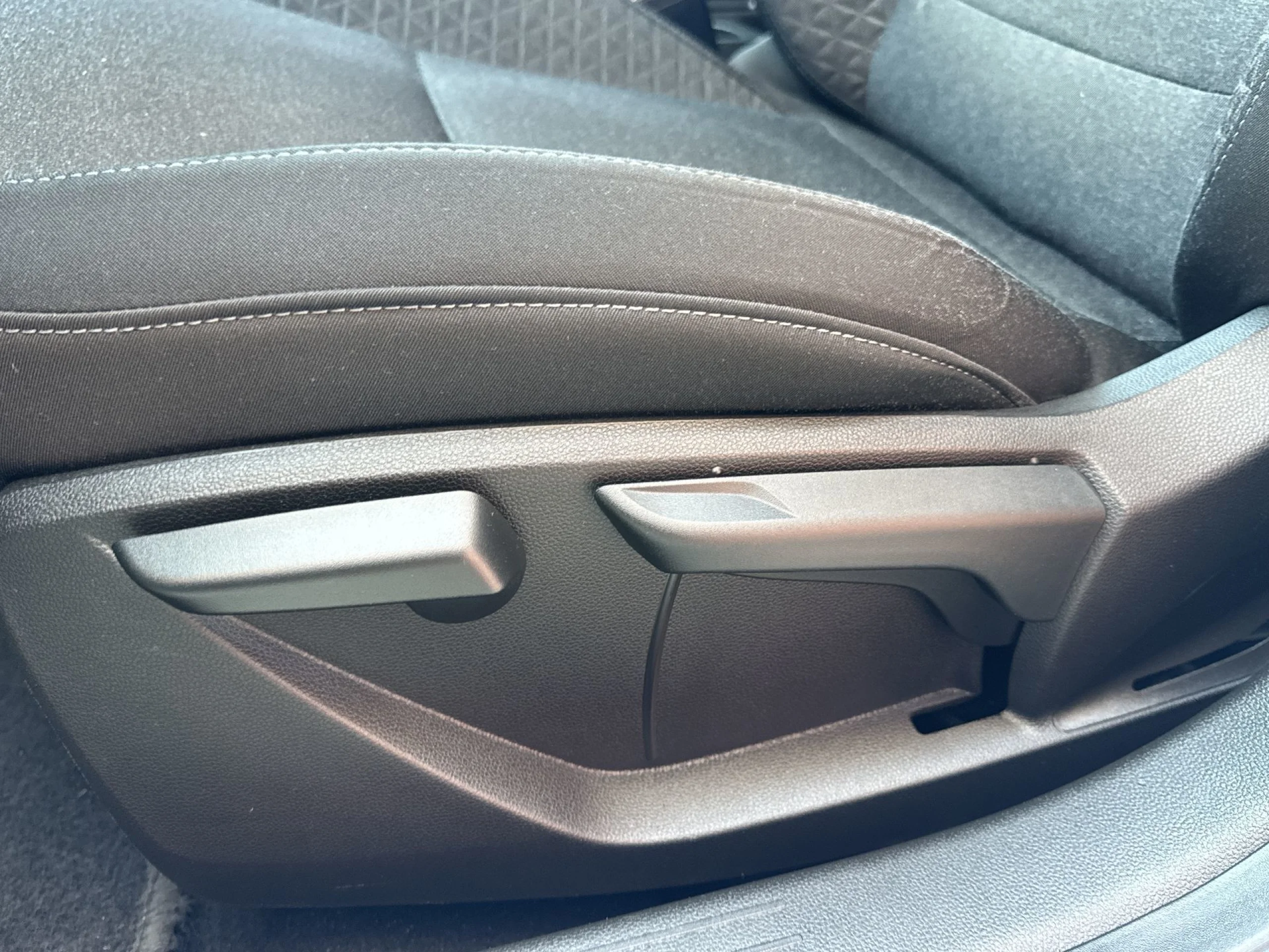 Renault Clio Intens TCe 74 kW (100 CV) - Foto 9