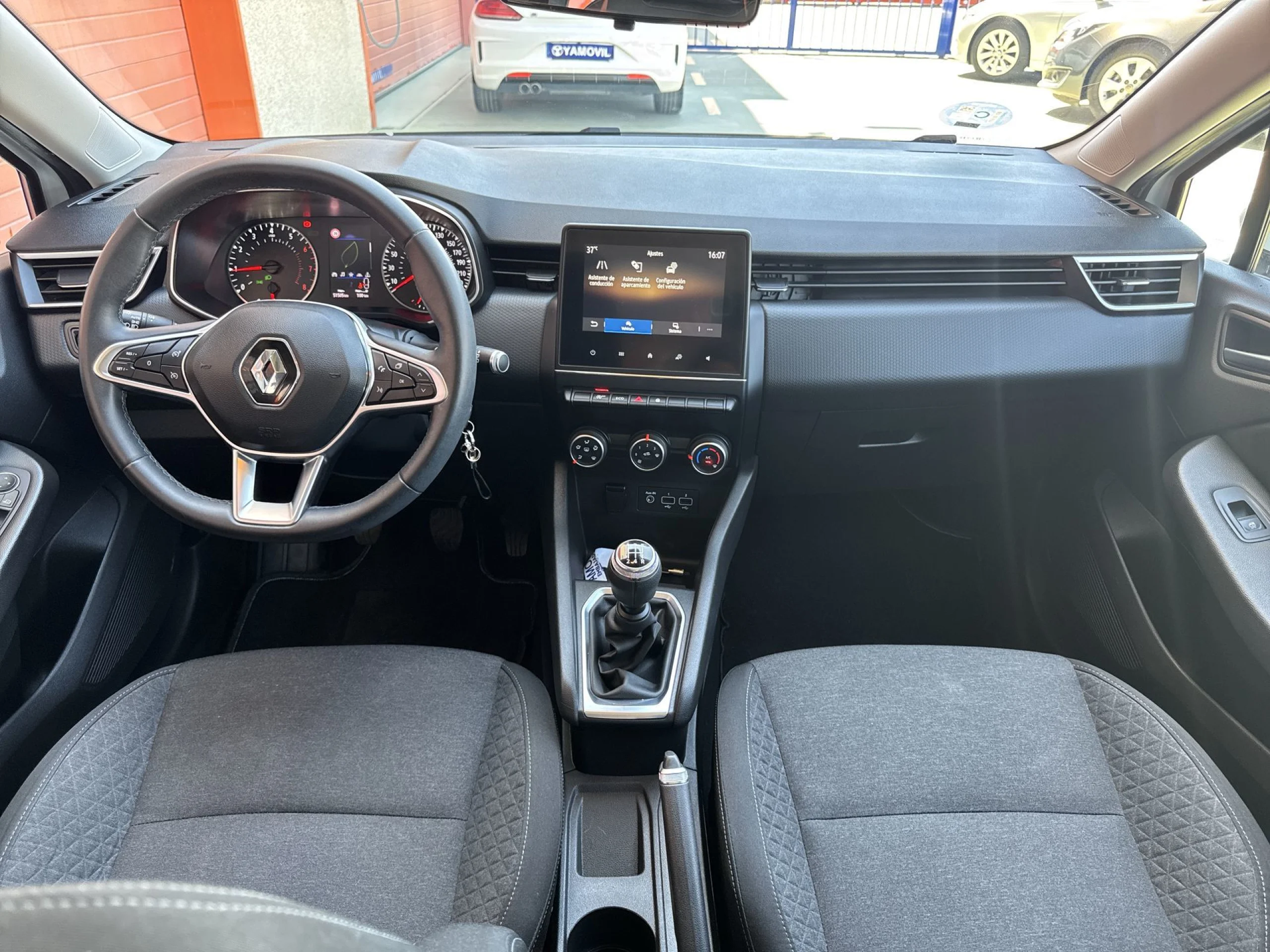 Renault Clio Intens TCe 74 kW (100 CV) - Foto 11