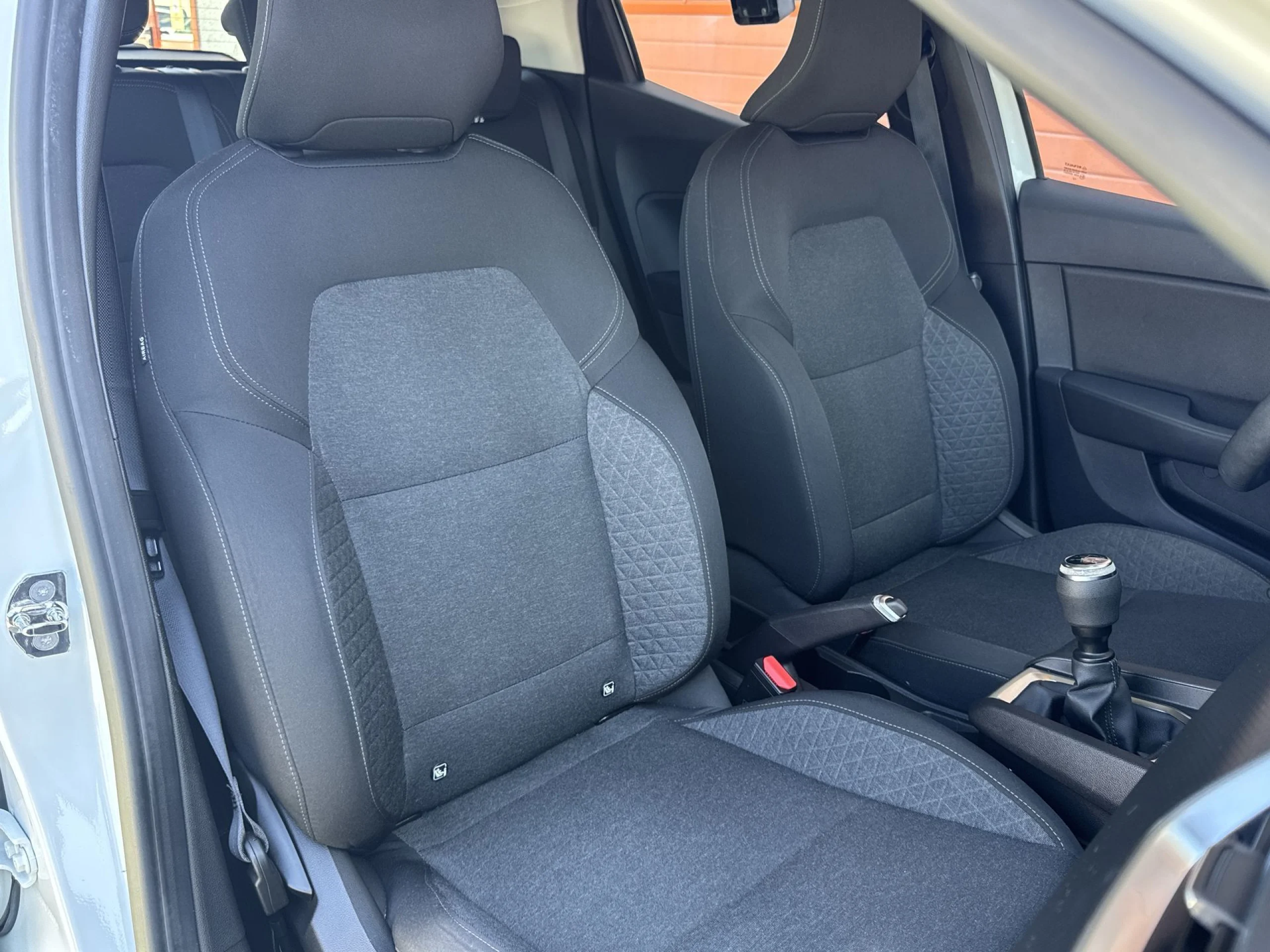 Renault Clio Intens TCe 74 kW (100 CV) - Foto 32