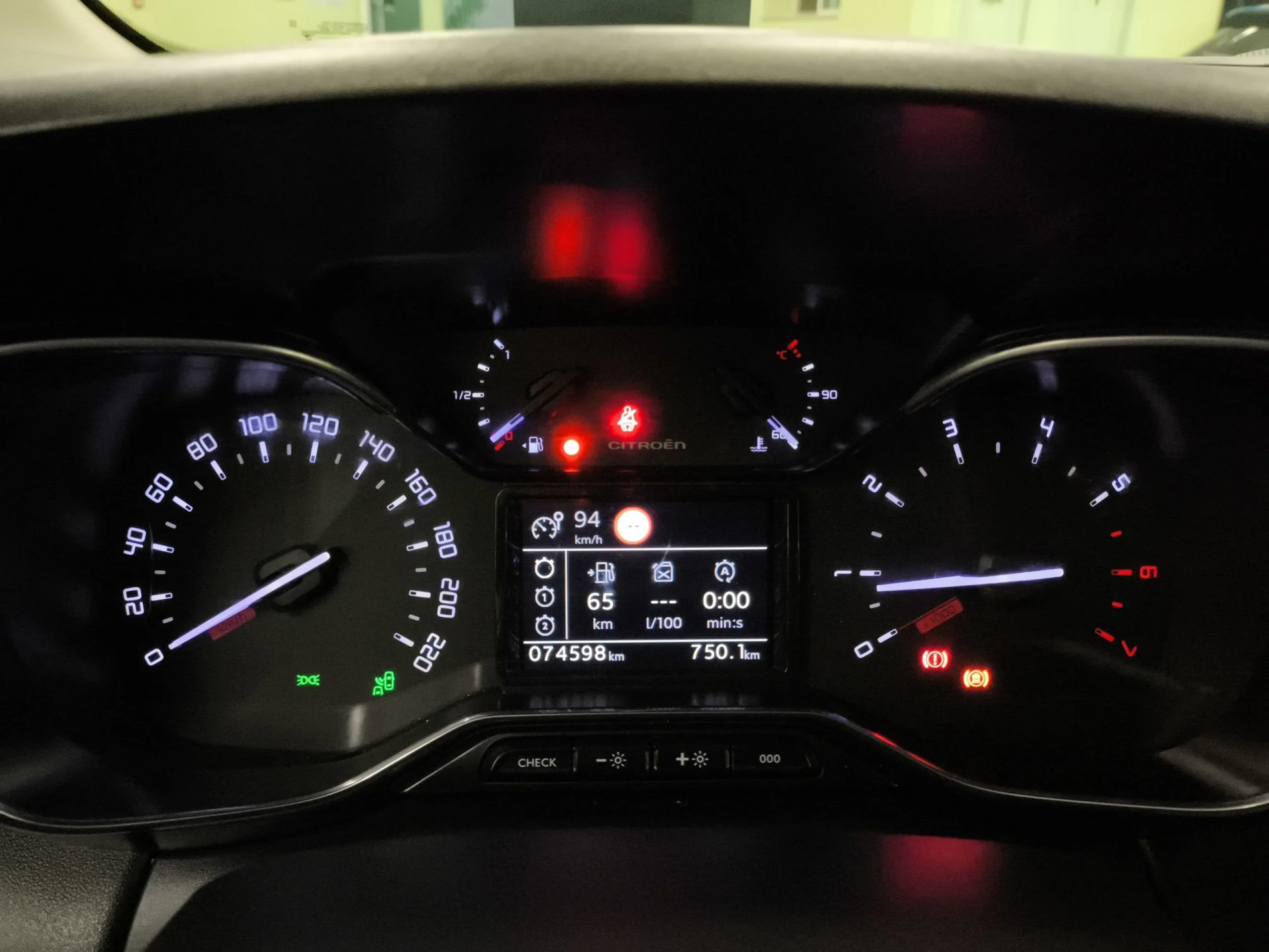 Citroen C3 Aircross PureTech 110 SANDS Shine 81 kW (110 CV) - Foto 12
