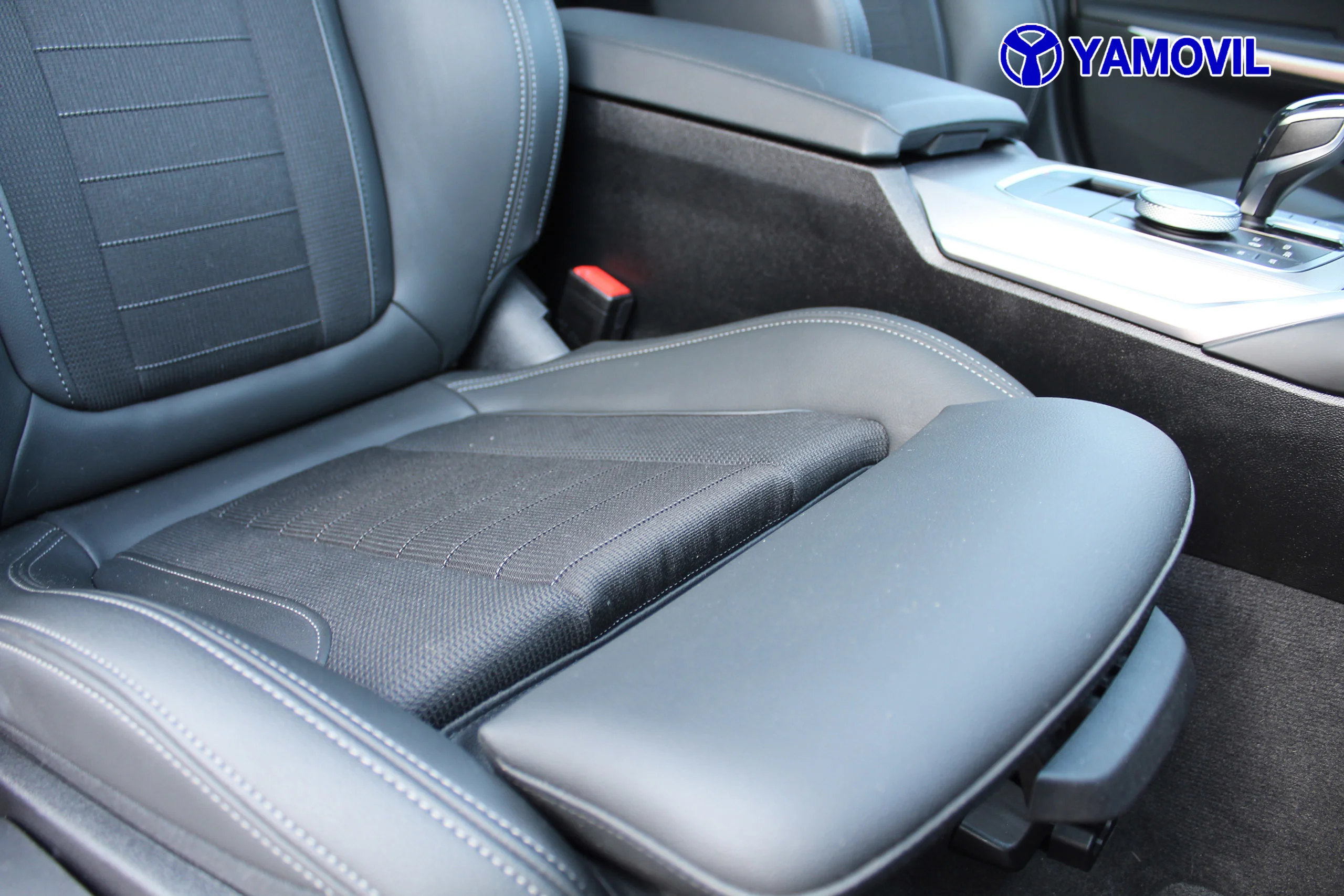 BMW Serie 3 320d Touring 140 kW (190 CV) - Foto 19