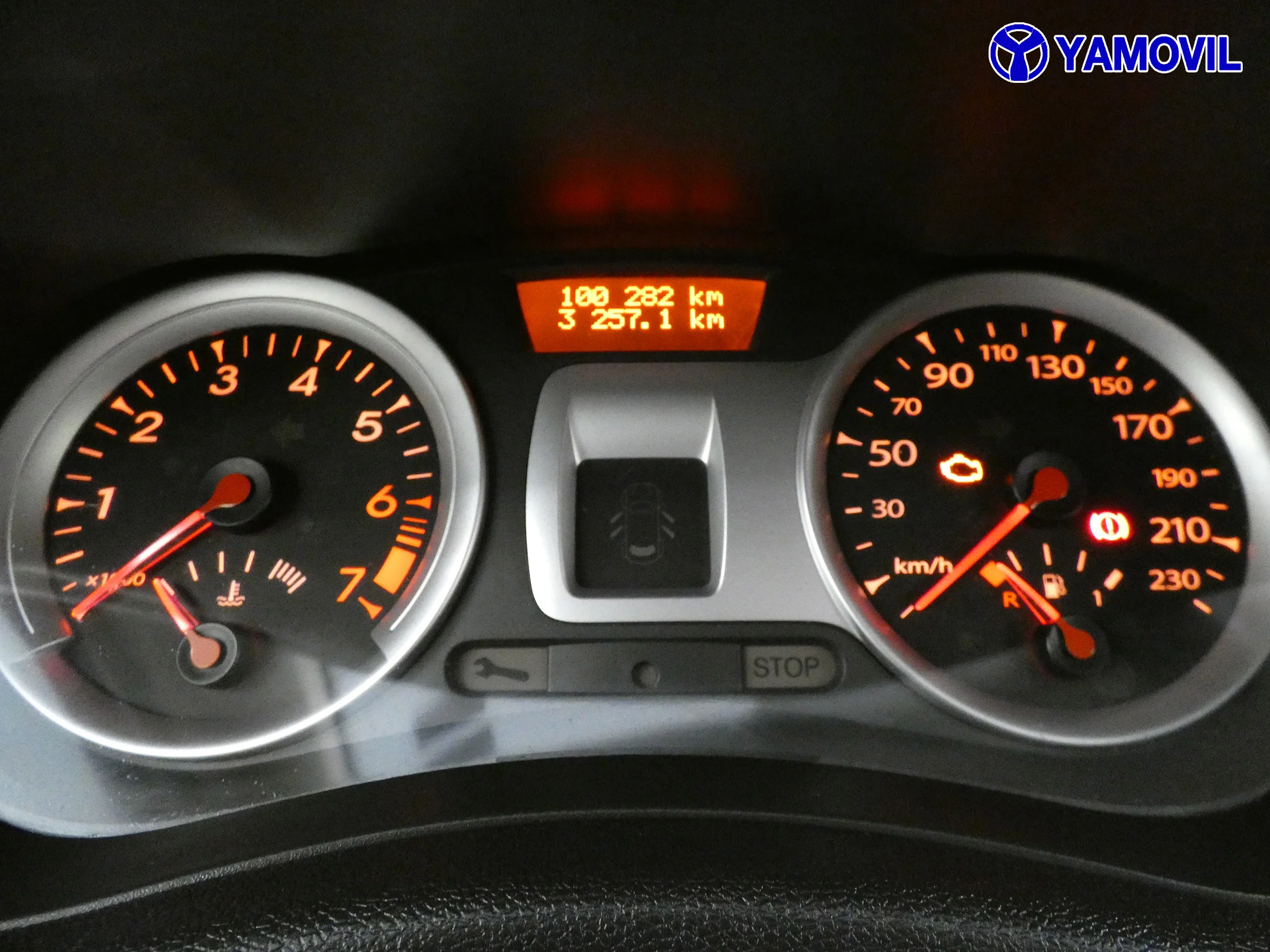 Renault Clio 1.2 YAHOO - Foto 21