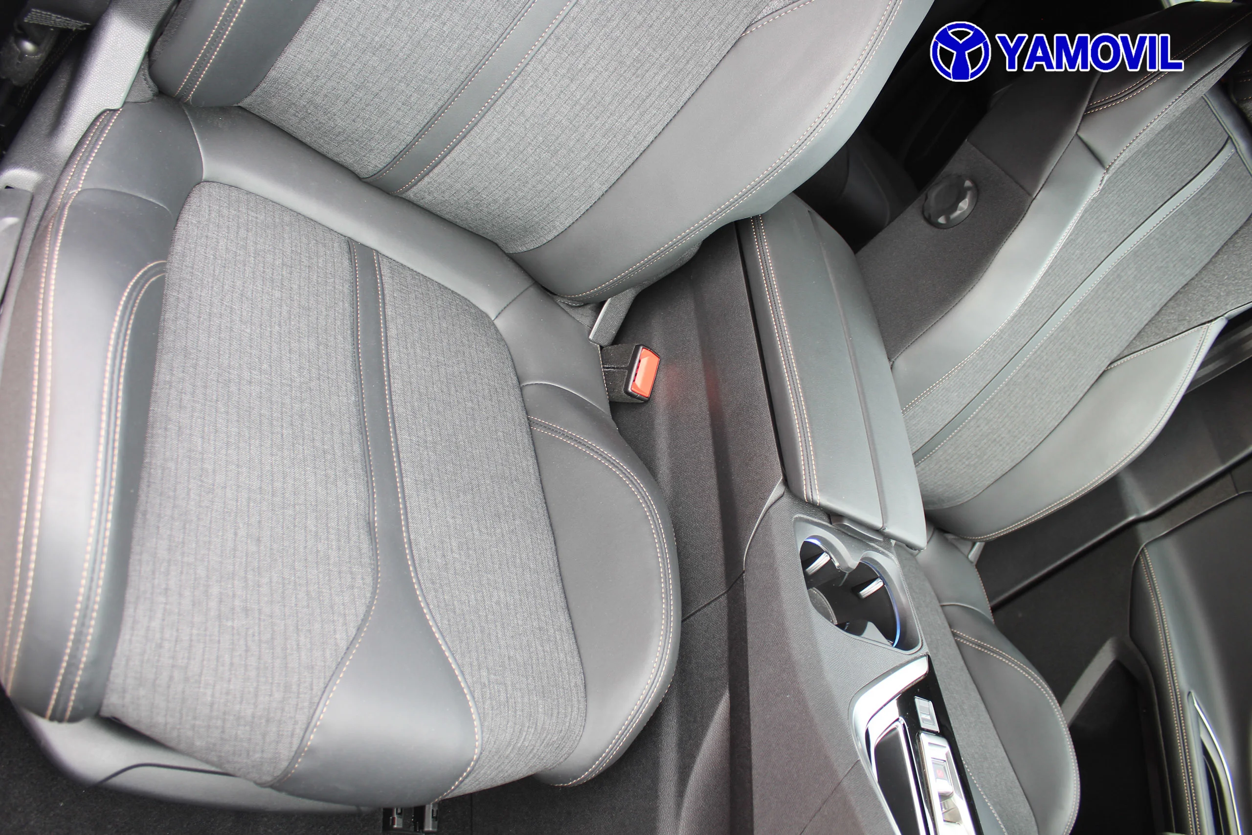 Peugeot 5008 SUV 1.6 PURETECH 180CV GT-LINE AUT 7PLZ. - Foto 18