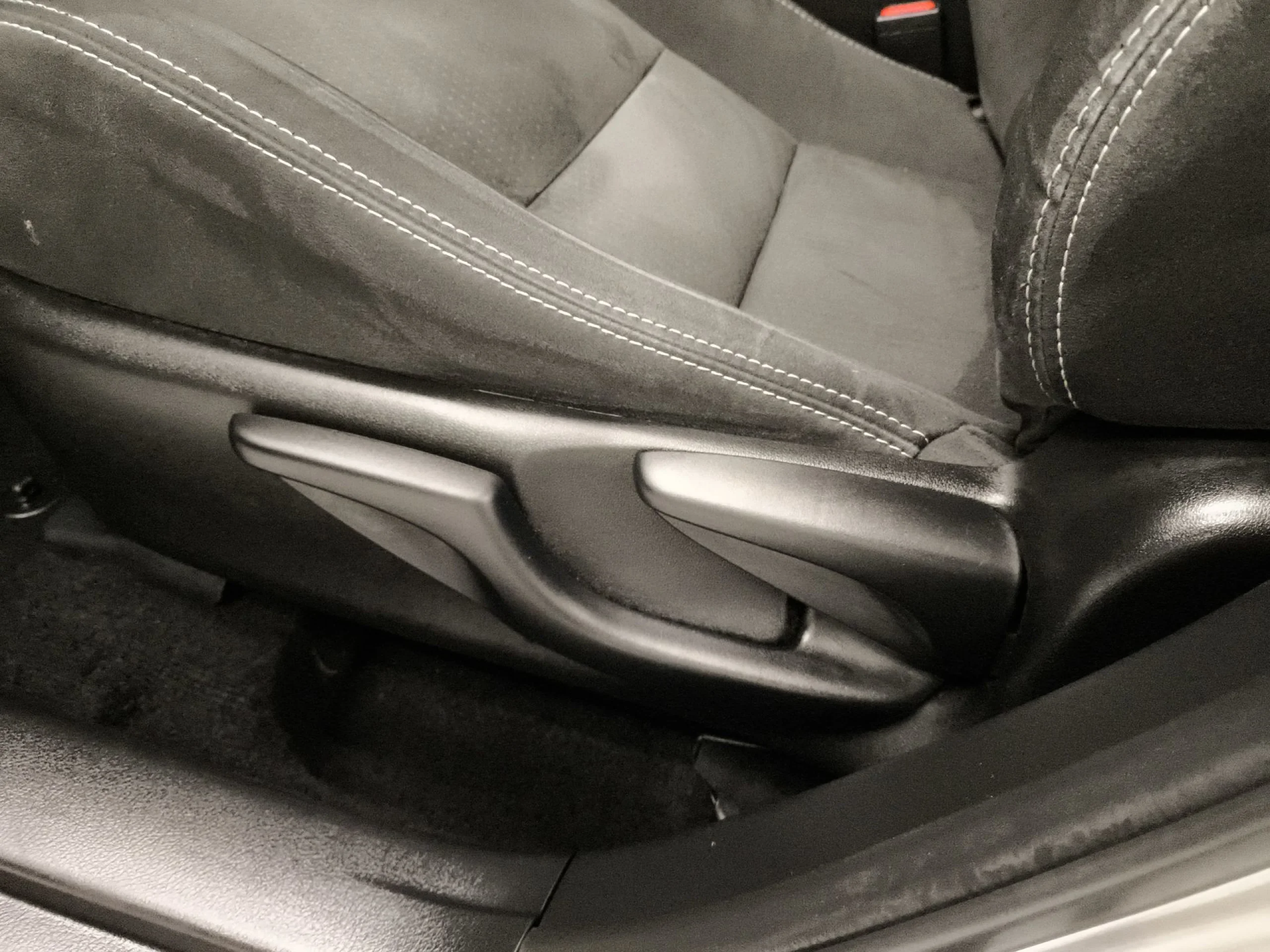 Lexus CT 200h Business 100 kW (136 CV) - Foto 9