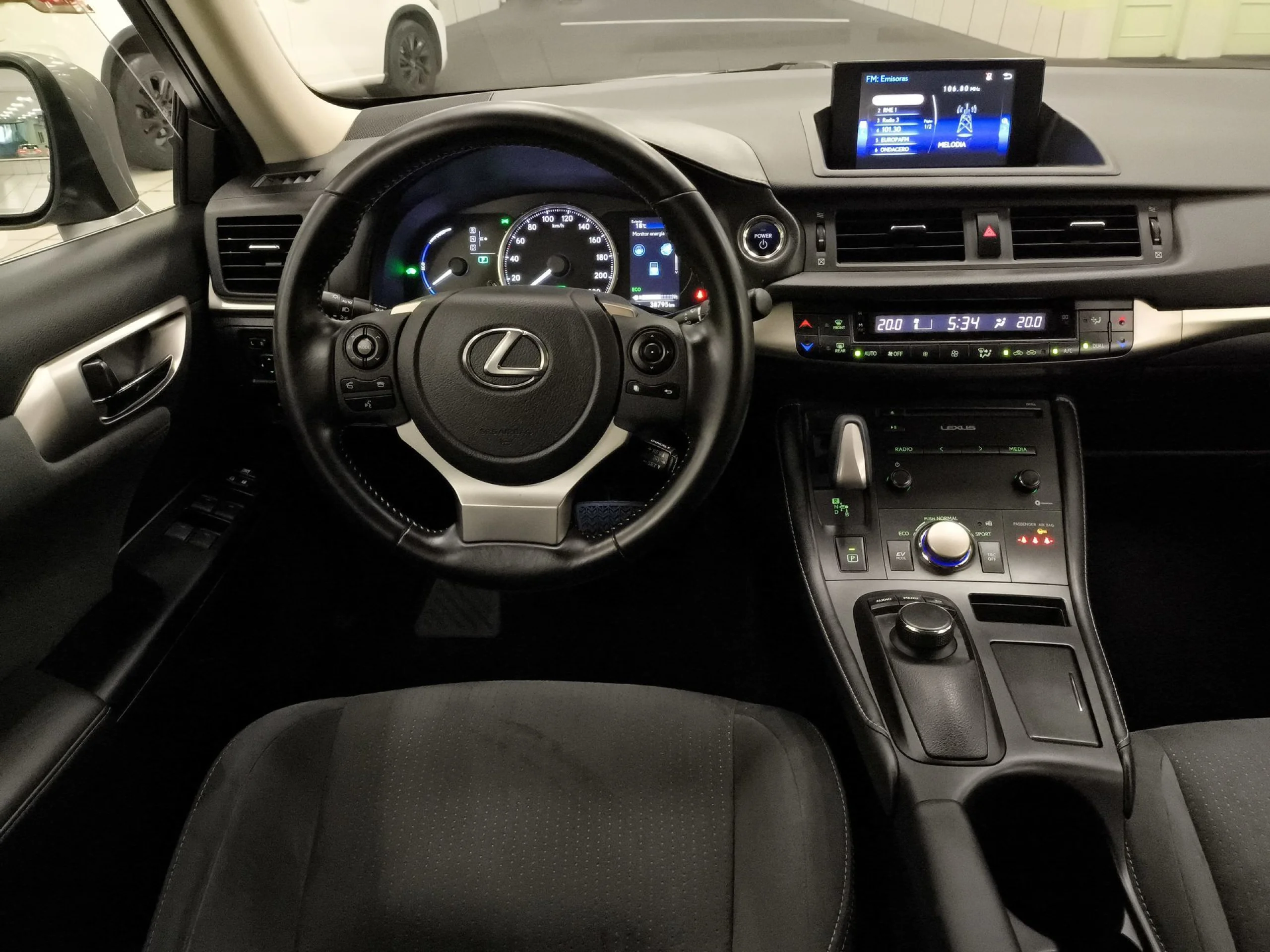 Lexus CT 200h Business 100 kW (136 CV) - Foto 18