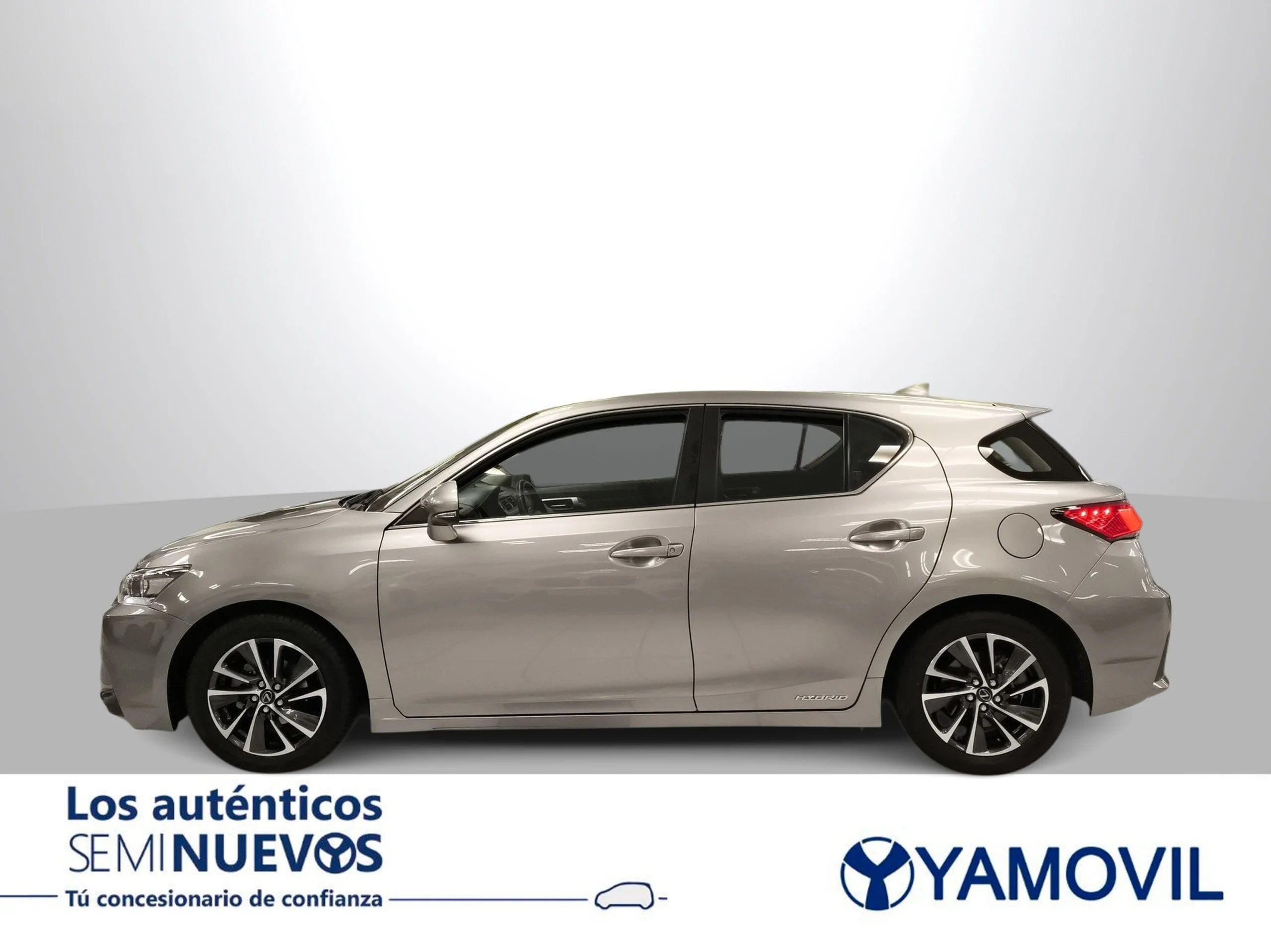 Lexus CT 200h Business 100 kW (136 CV) - Foto 2