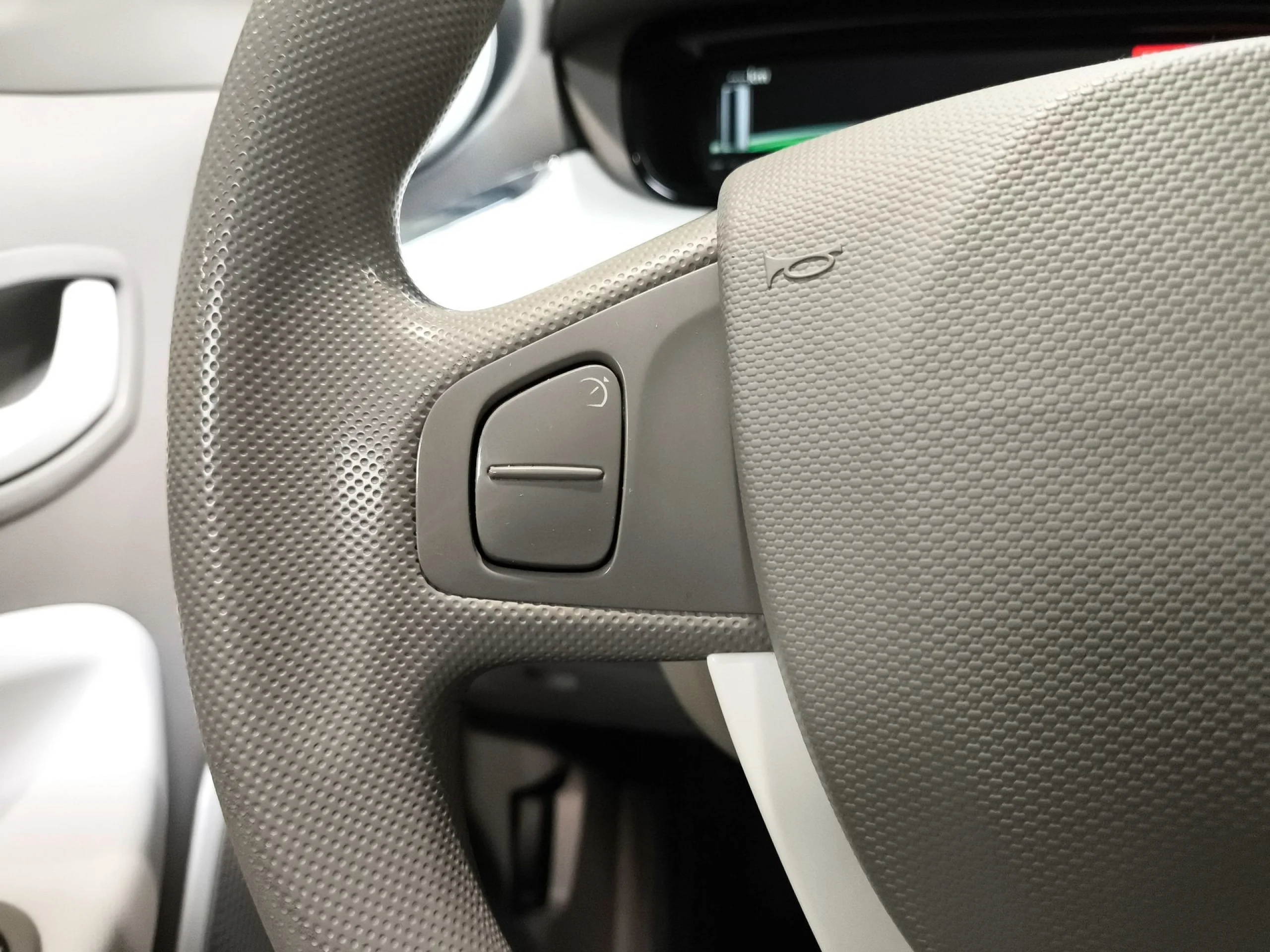 Renault Zoe Life R240 65 kW (88 CV) - Foto 15