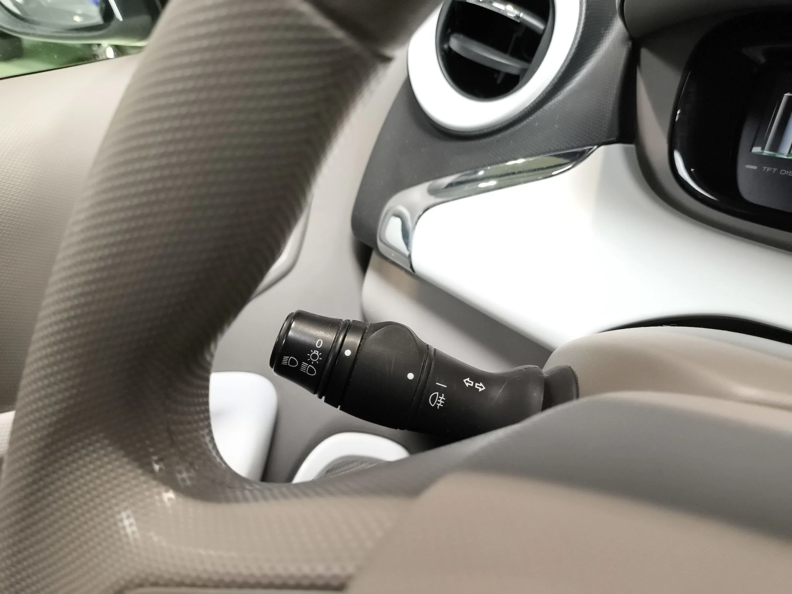 Renault Zoe Life R240 65 kW (88 CV) - Foto 17