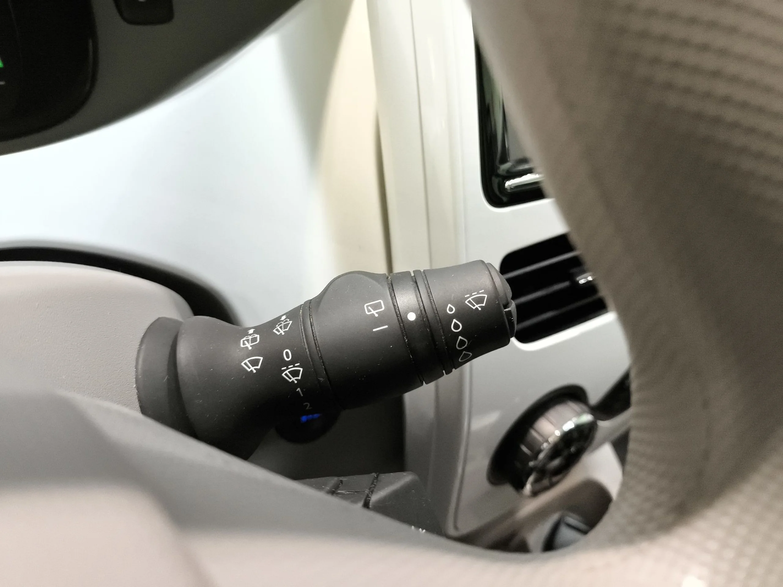 Renault Zoe Life R240 65 kW (88 CV) - Foto 18