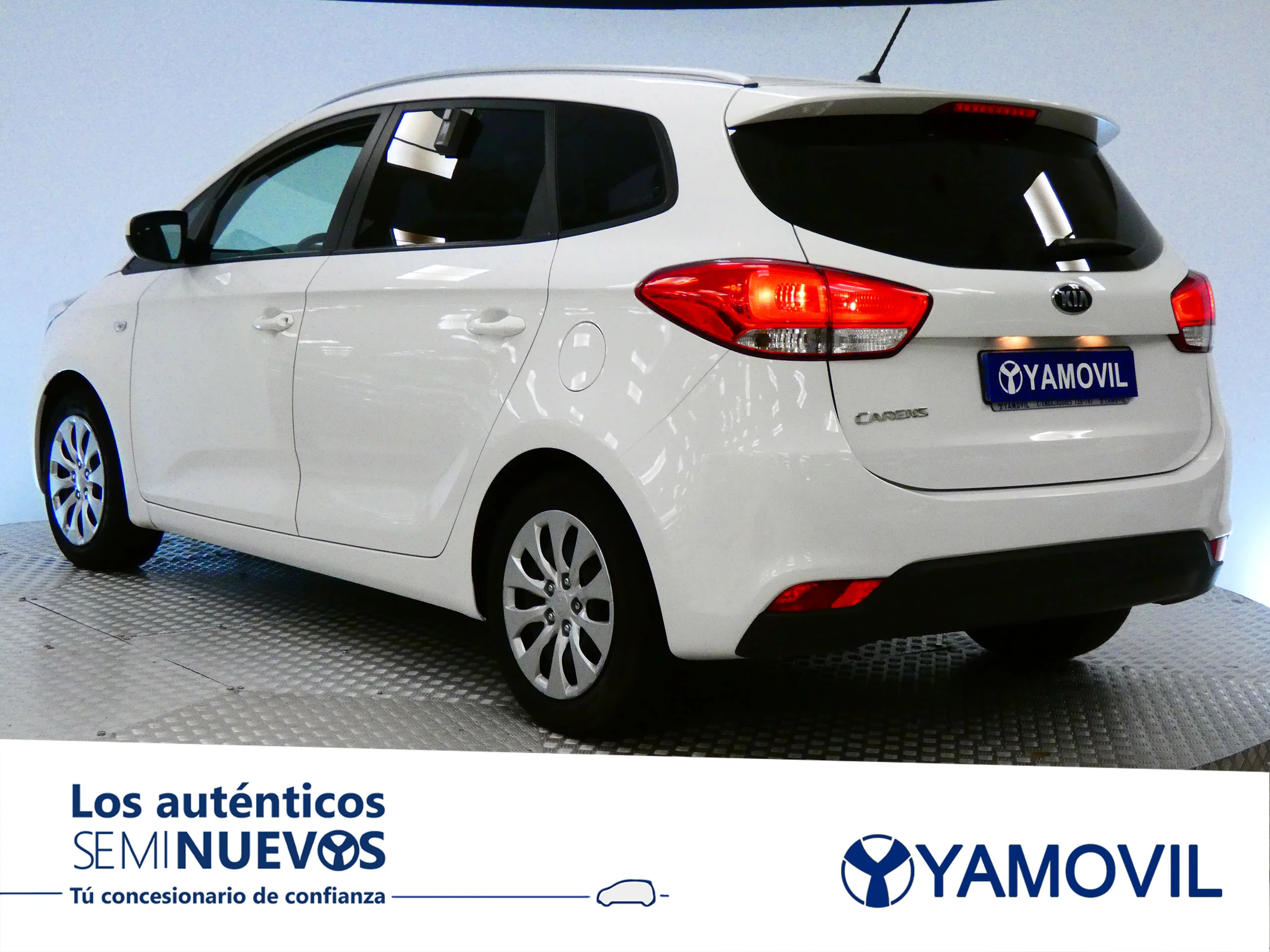 Kia Carens 1.6 GDI CONCEPT  7P - Foto 4