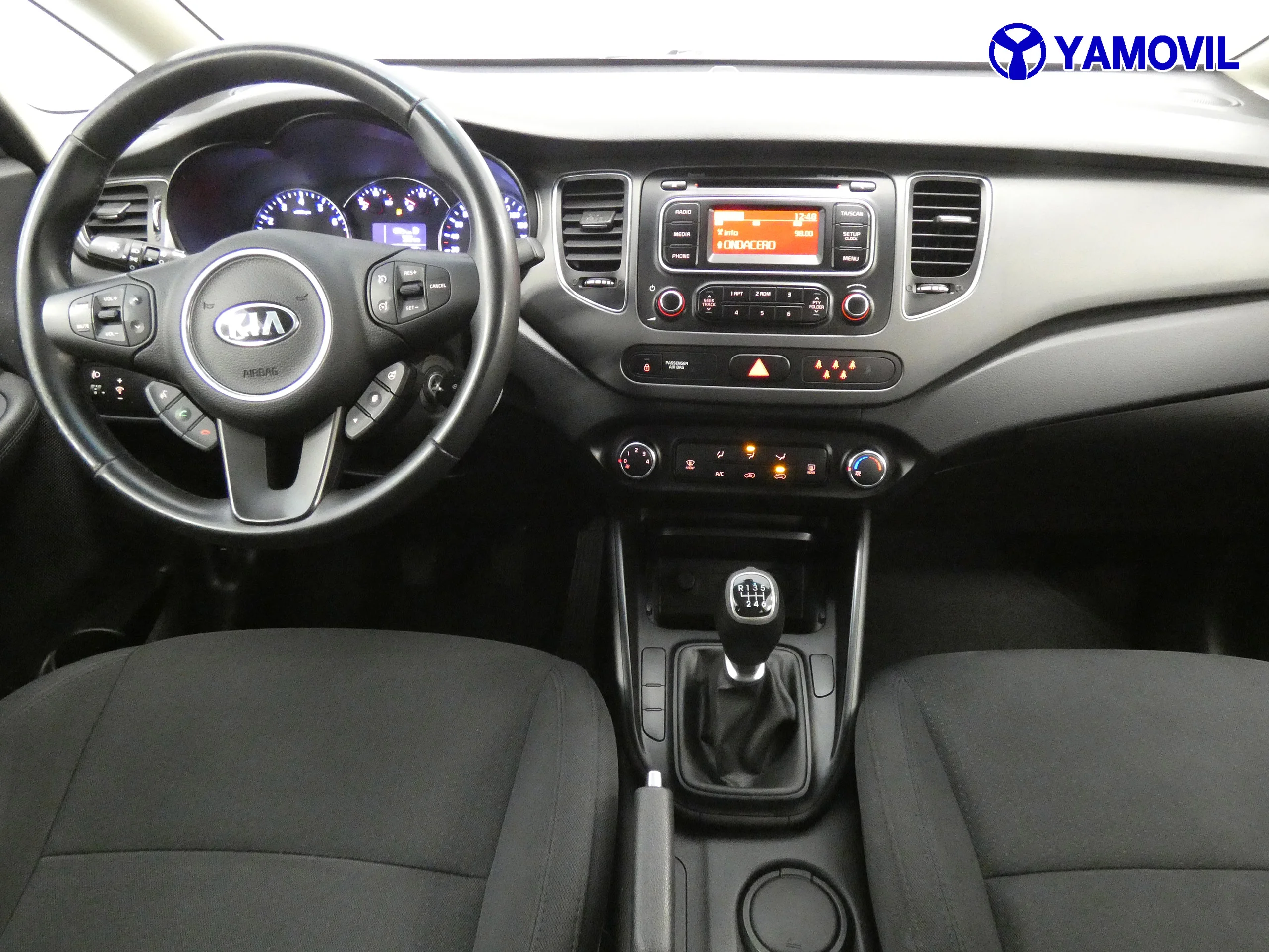 Kia Carens 1.6 GDI CONCEPT  7P - Foto 13