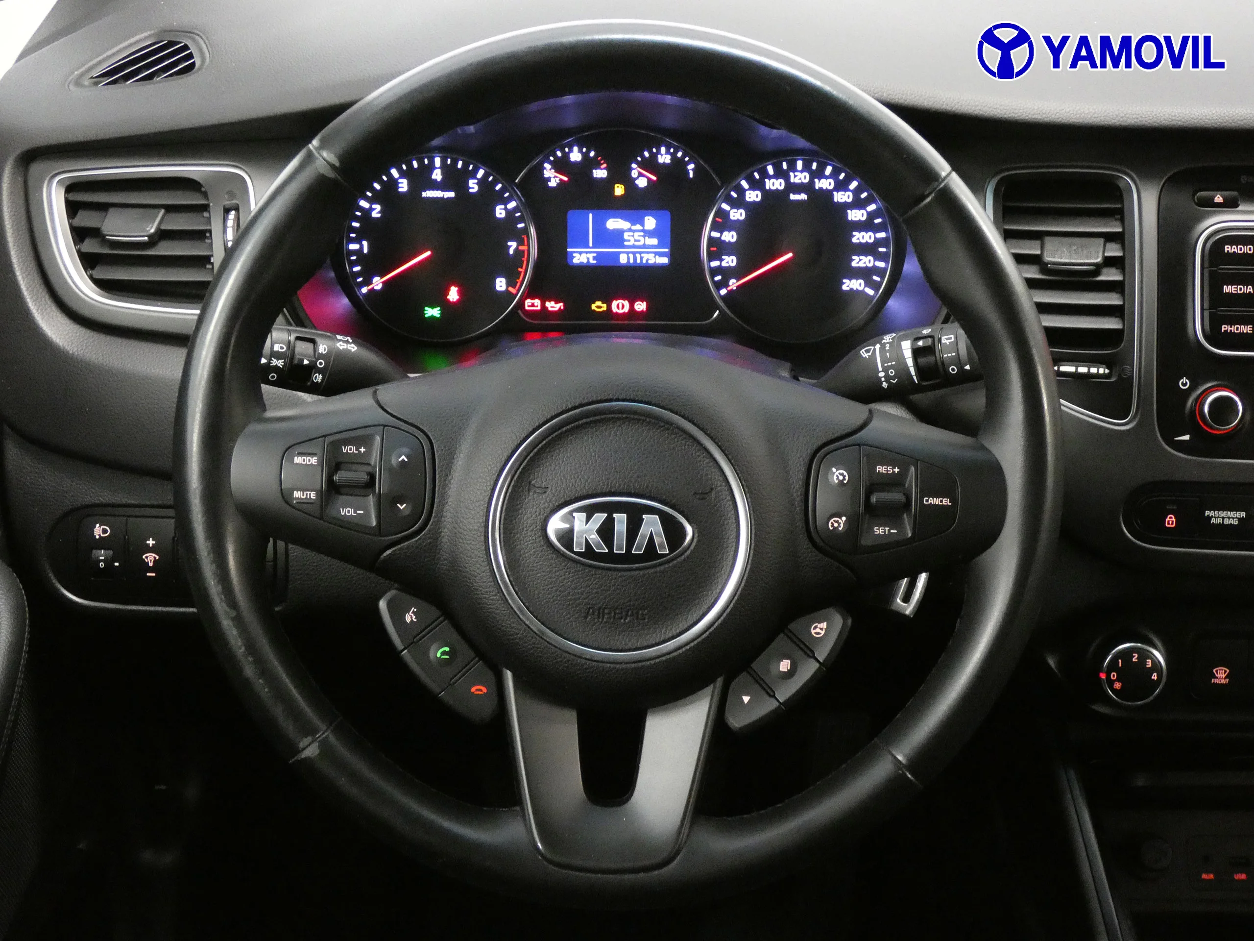 Kia Carens 1.6 GDI CONCEPT  7P - Foto 14
