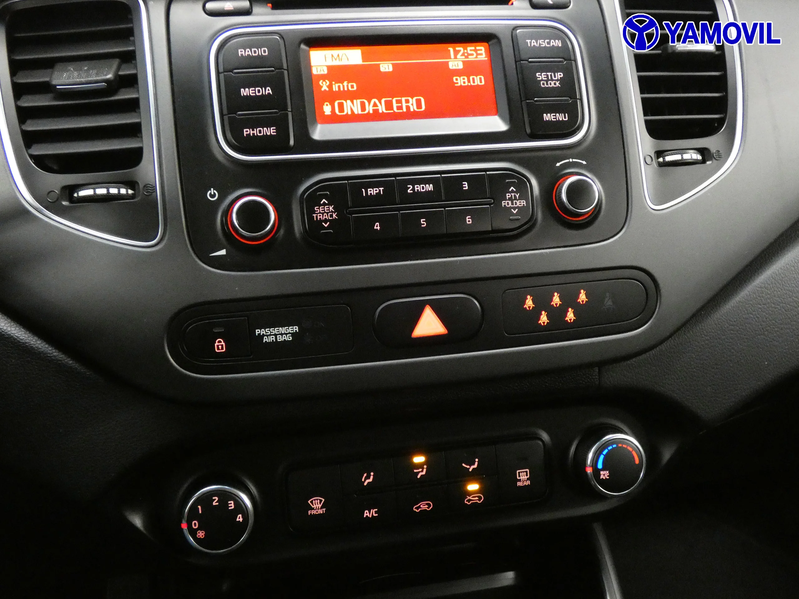 Kia Carens 1.6 GDI CONCEPT  7P - Foto 19