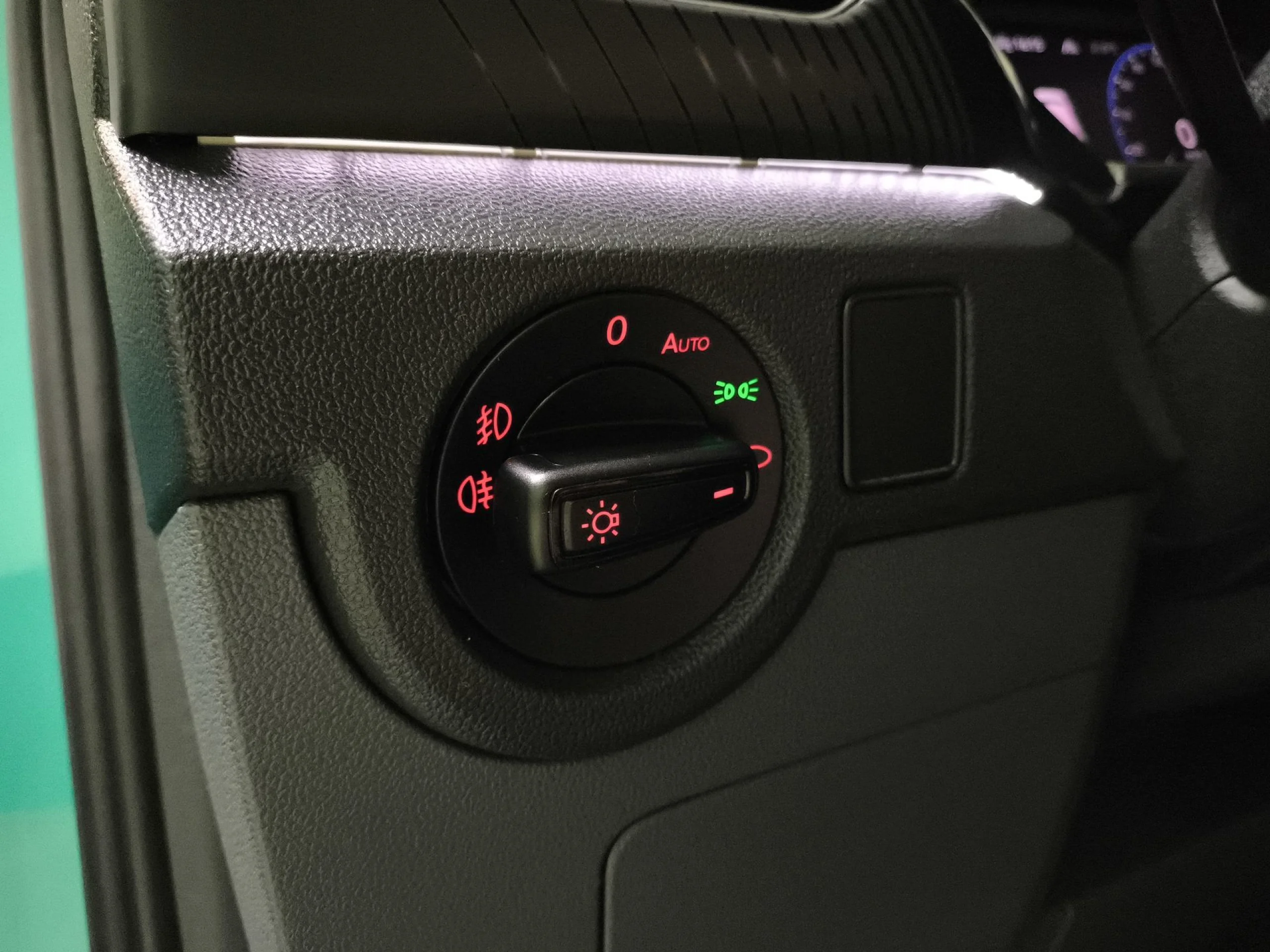 Volkswagen T-Cross Sport 1.0 TSI 81 kW (110 CV) - Foto 12