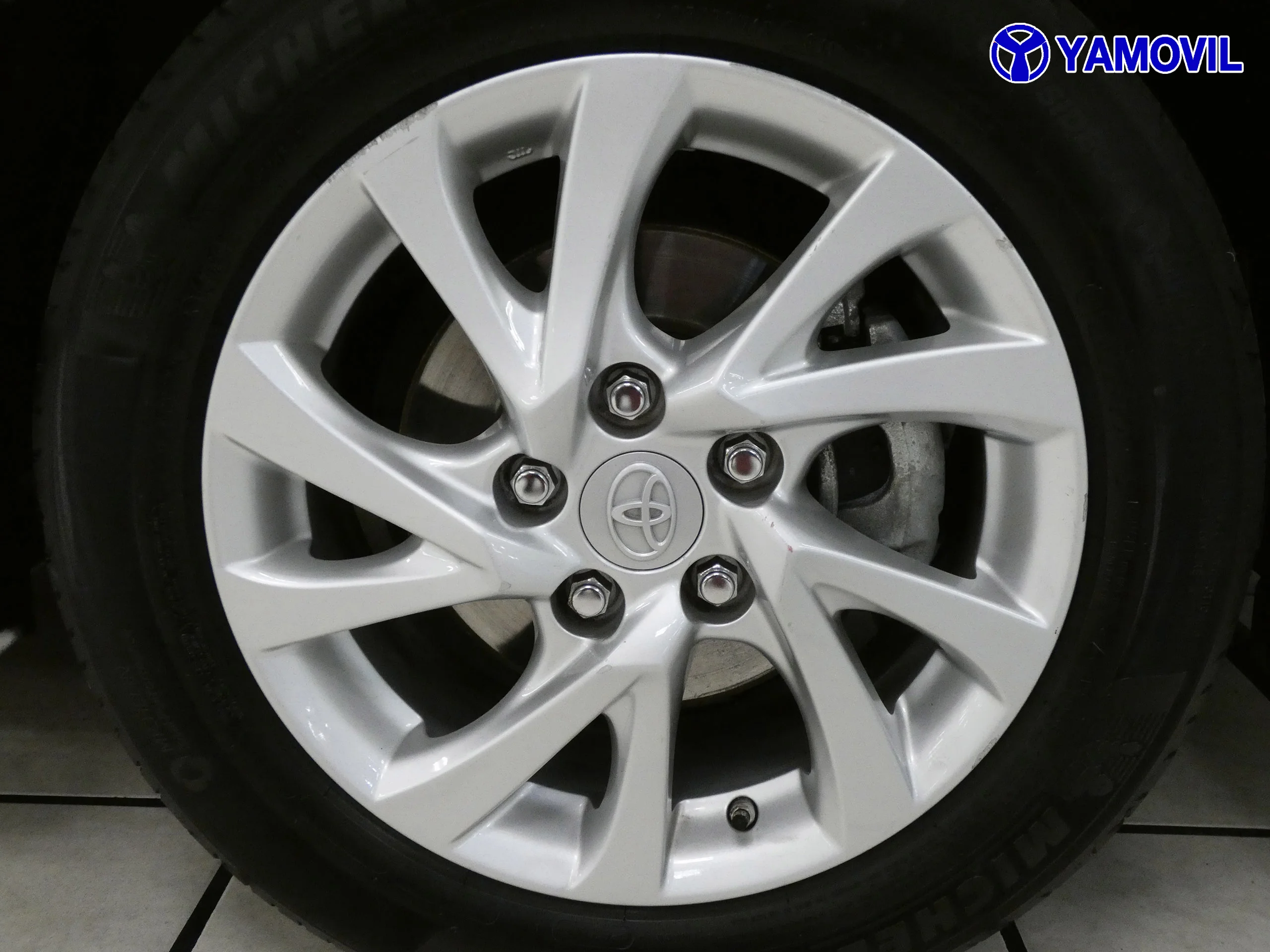 Toyota Auris 1.8 HYBRID TOURING ADVANCE 5P - Foto 12