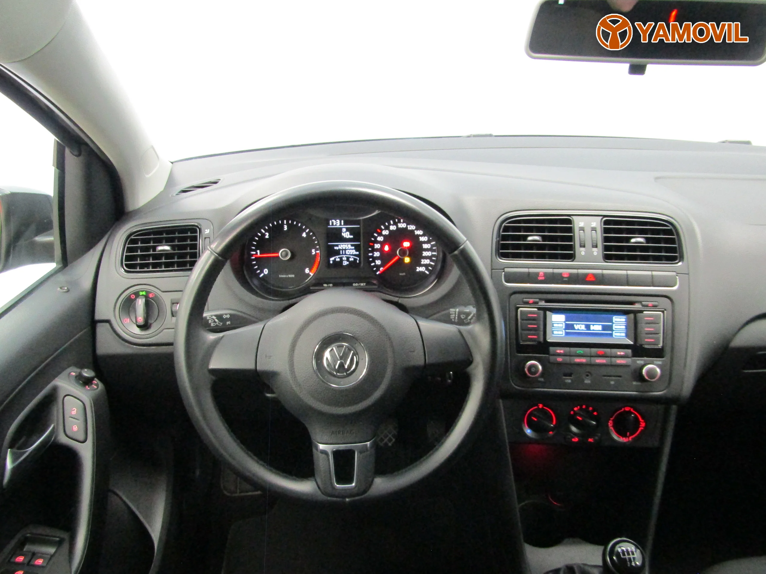 Volkswagen Polo 1.2TDI 75 ADVANCE  - Foto 16