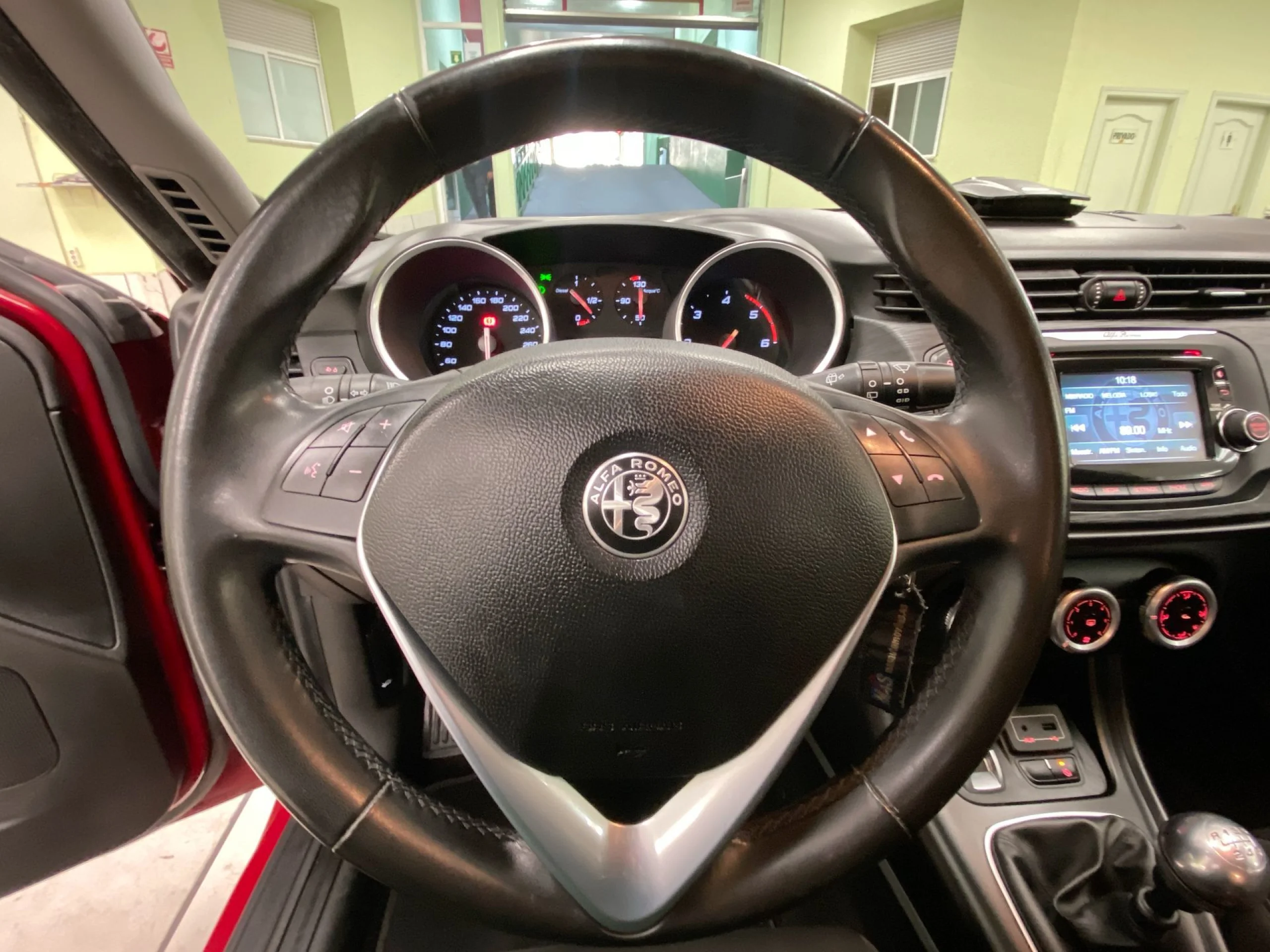 Alfa Romeo Giulietta 1.6 JTD Giulietta 88 kW (120 CV) - Foto 11