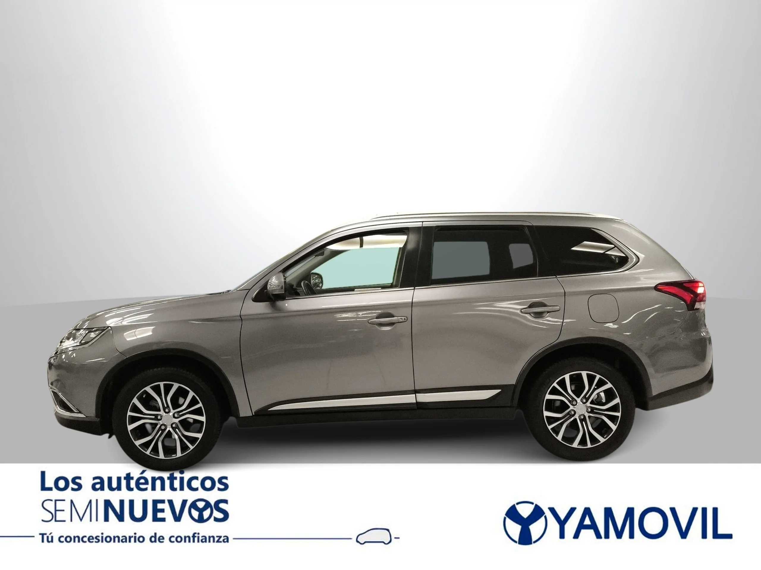 Mitsubishi Outlander 200 MPI Motion 2WD CVT 110 kW (150 CV) - Foto 4