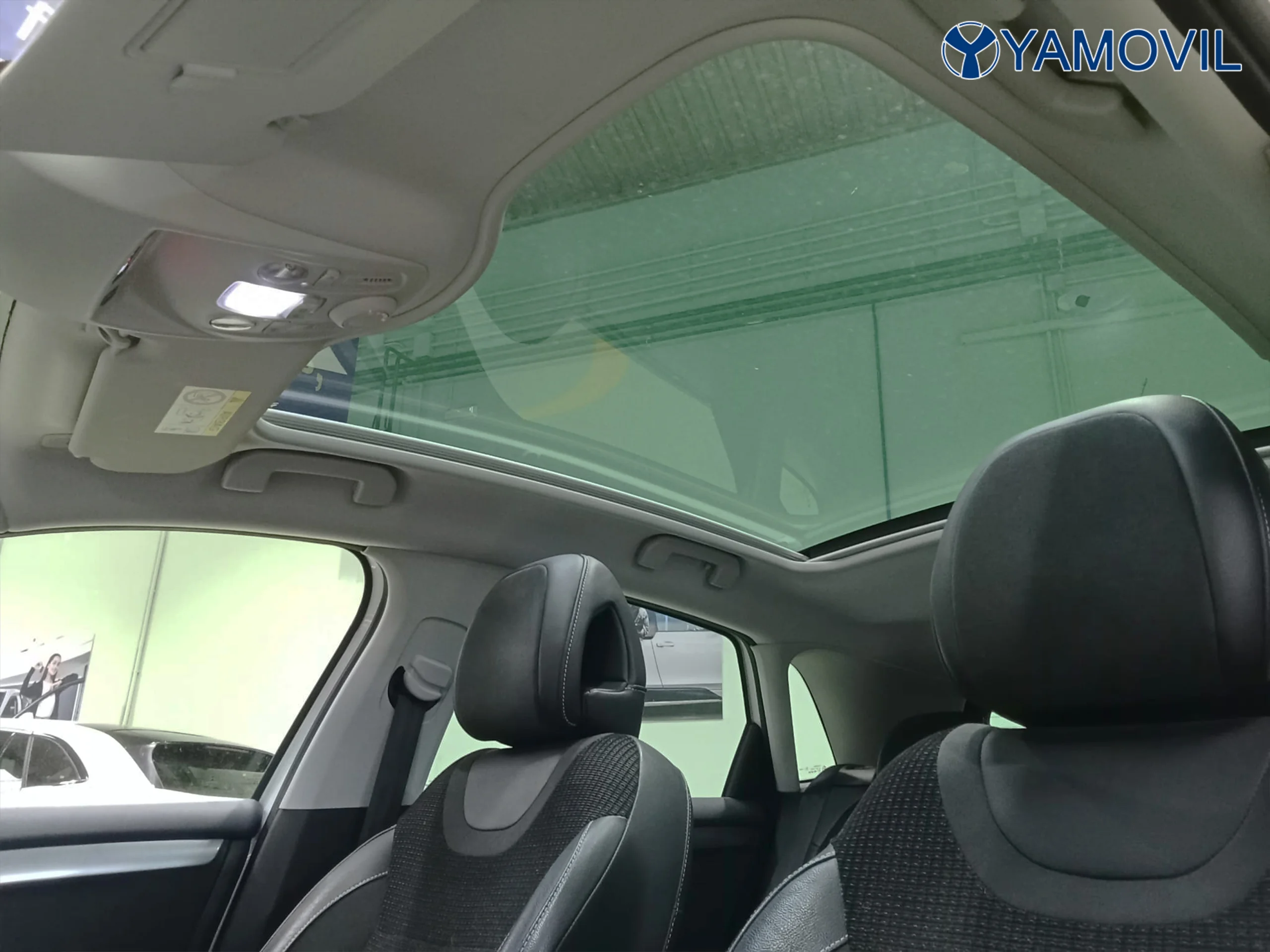 Citroen C4 PureTech 110  Feel Edition 81 kW (110 CV) - Foto 7