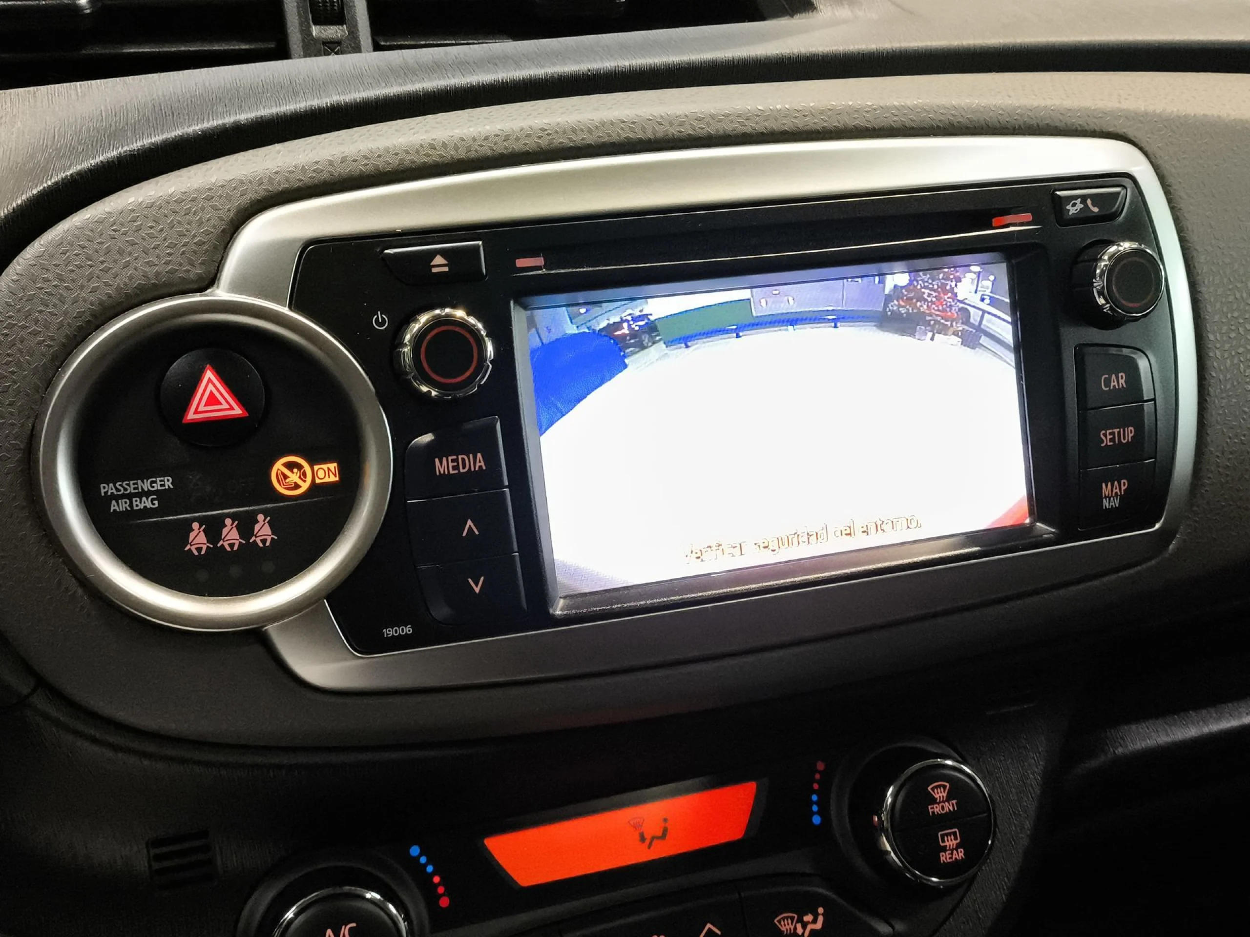 Toyota Yaris 100 MultiDrive Sport 73 kW (99 CV) - Foto 14