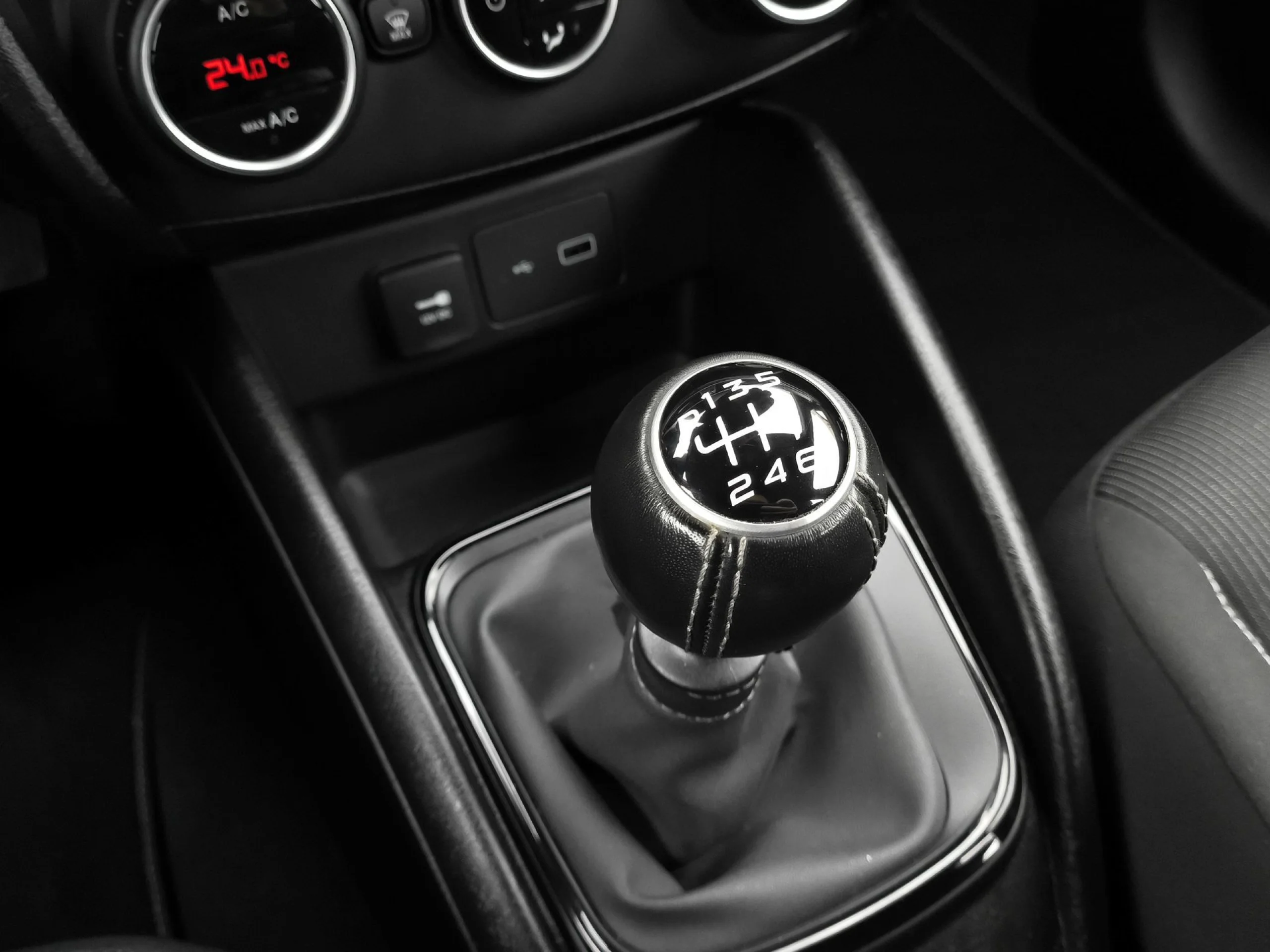 Fiat Tipo 1.4 T-Jet S Design 88 kW (120 CV) - Foto 19