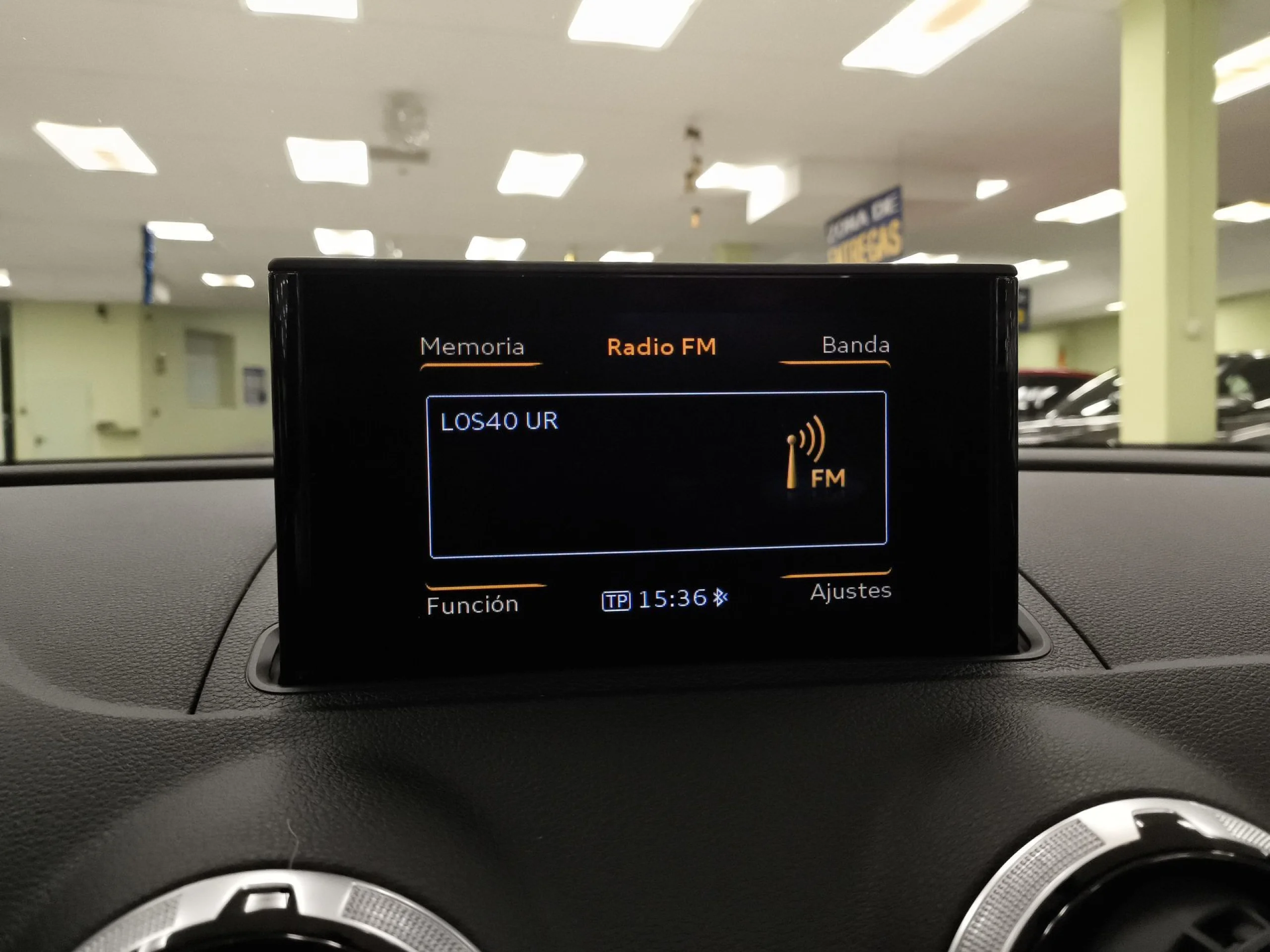 Audi A3 Cabrio Ambition 1.6 TDI clean diesel 81 kW (110 CV) - Foto 16