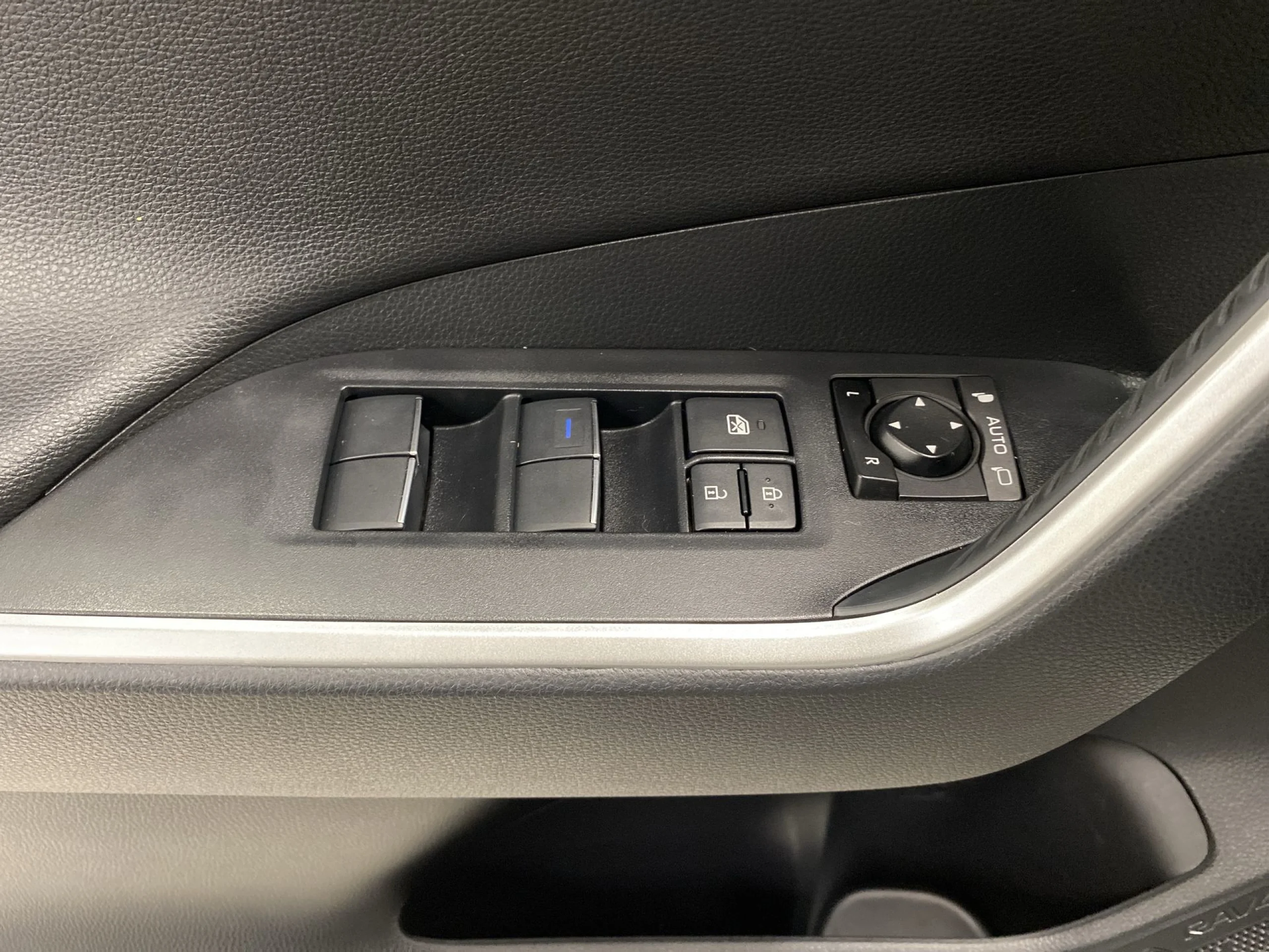 Toyota Rav4 2.5l hybrid Advance Plus 160 kW (218 CV) - Foto 10
