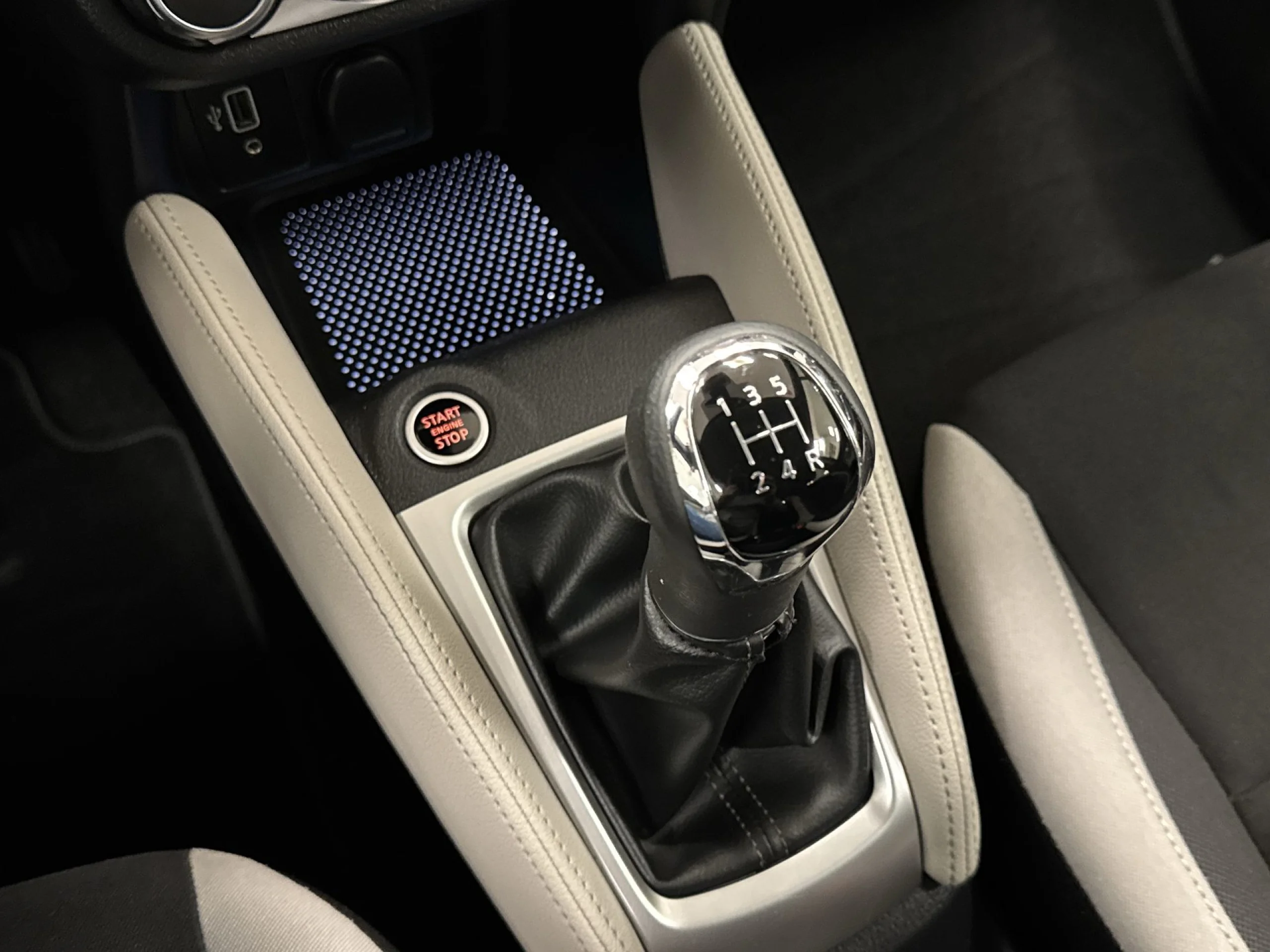 Nissan Micra IG-T 100 Acenta 74 kW (100 CV) - Foto 19