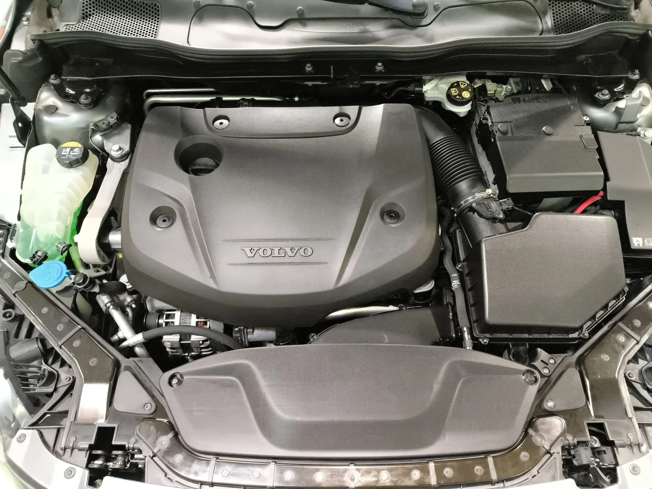 Volvo V40 D2 Kinetic Auto 88 kW (120 CV) - Foto 21
