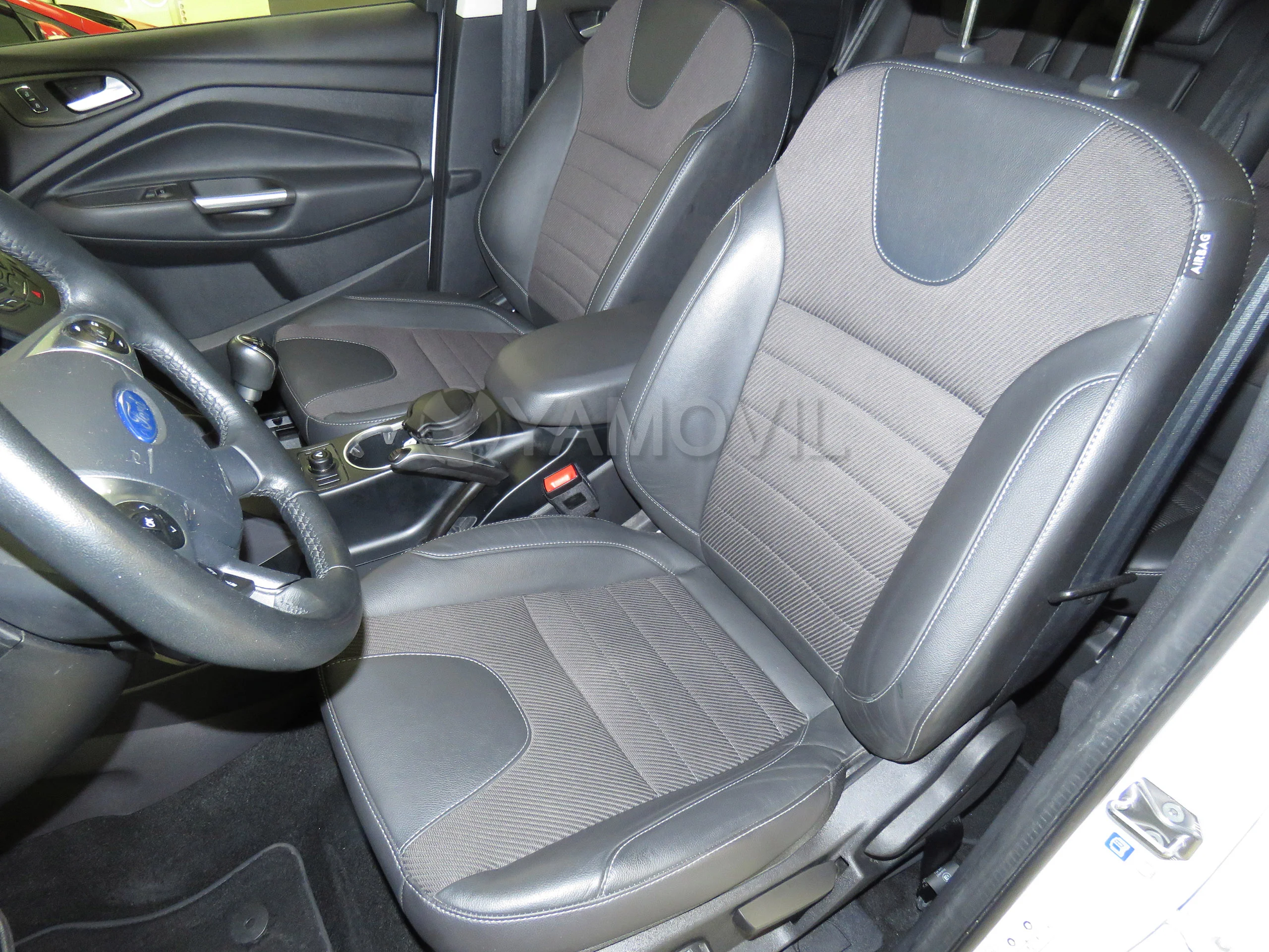 Ford Kuga TDCi 120CV 4X2 TIYANIUM - Foto 17