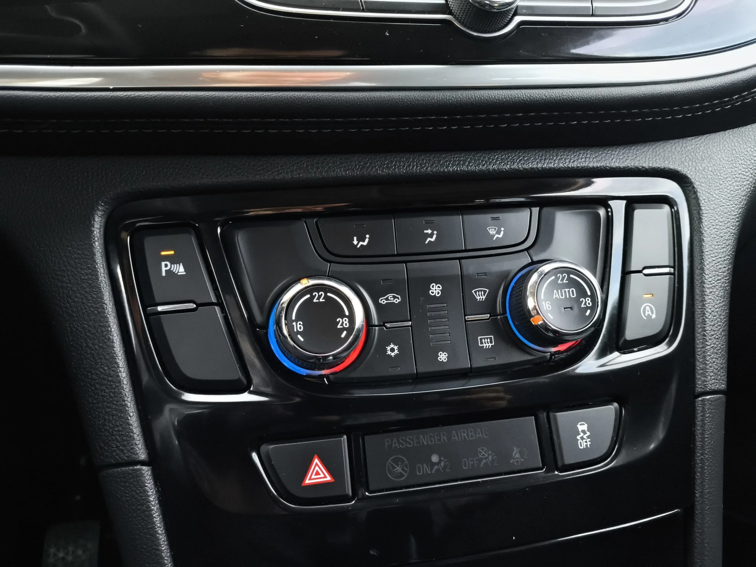 Opel Mokka X 1.4 Turbo SANDS Excellence 4X2 103 kW (140 CV) - Foto 19