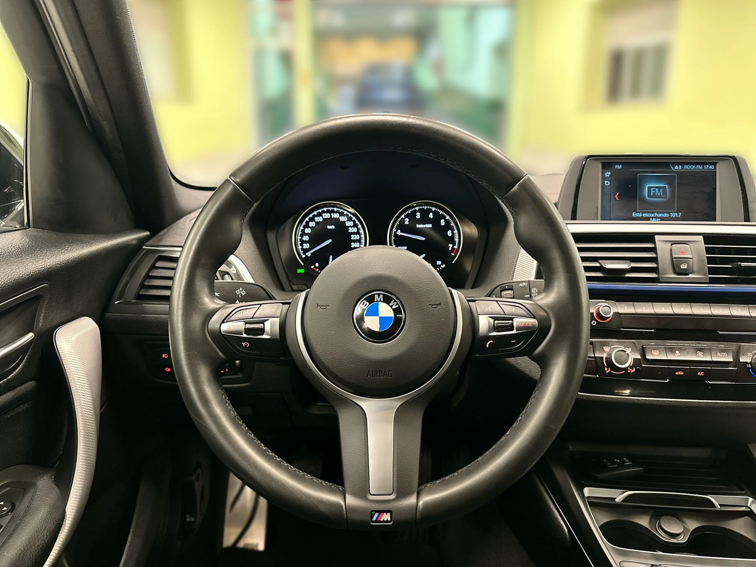 BMW Serie 1 118i 100 kW (136 CV) - Foto 10