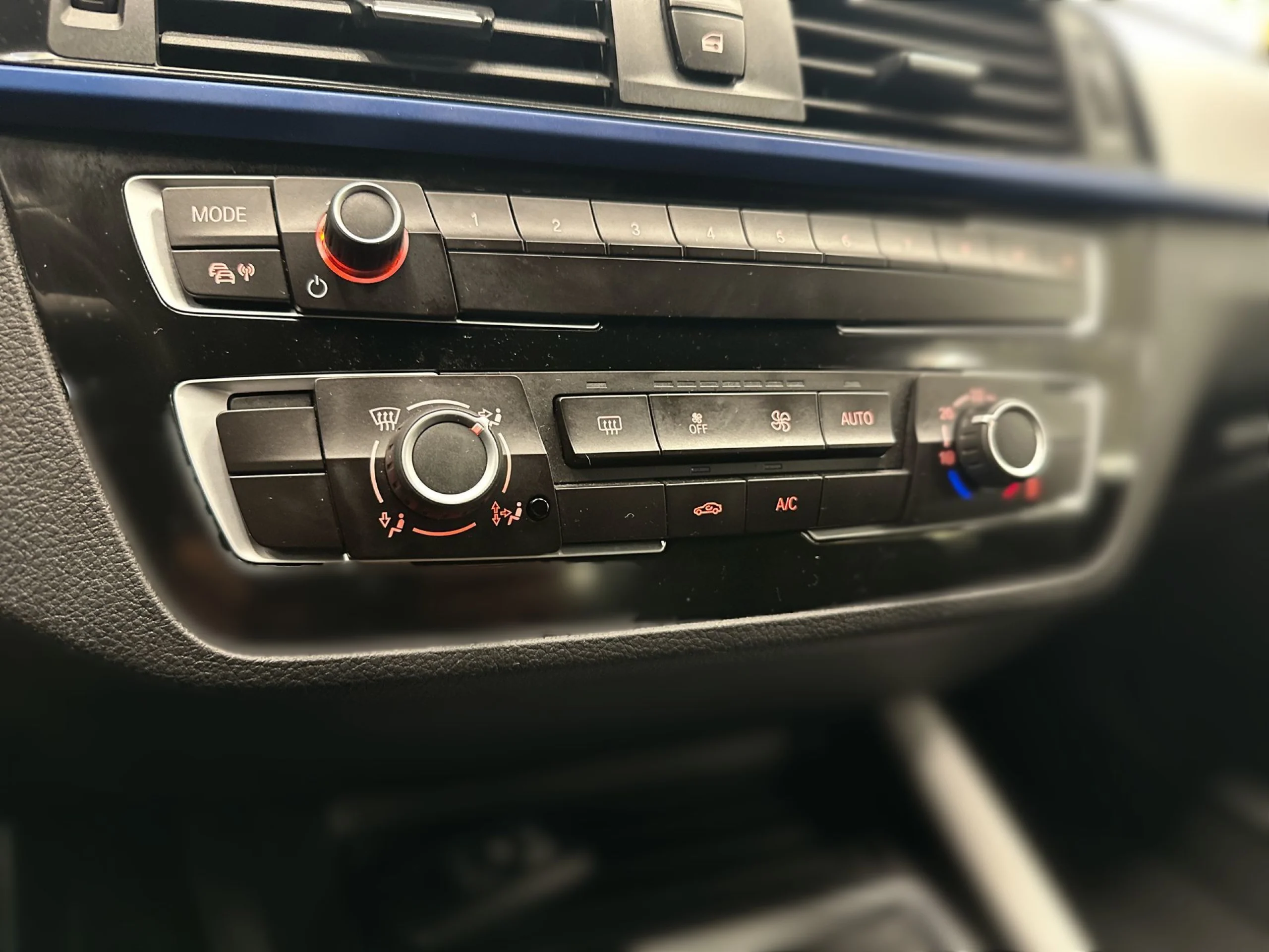 BMW Serie 1 118i 100 kW (136 CV) - Foto 14
