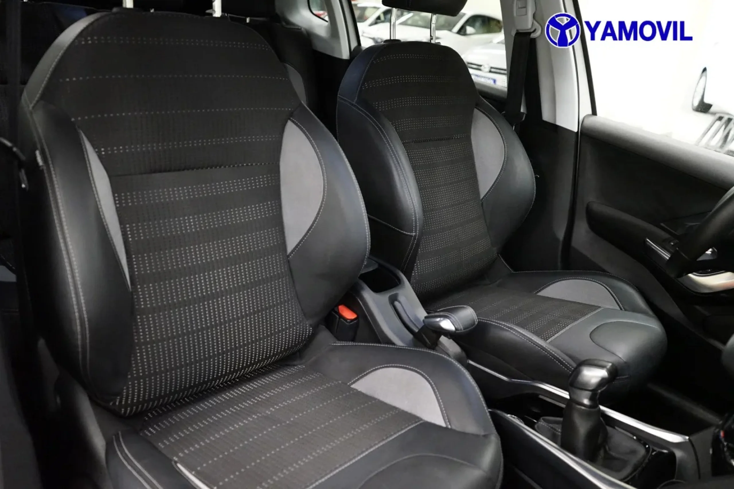 Peugeot 2008 SUV VTI 120 Allure 88 kW (120 CV) - Foto 15