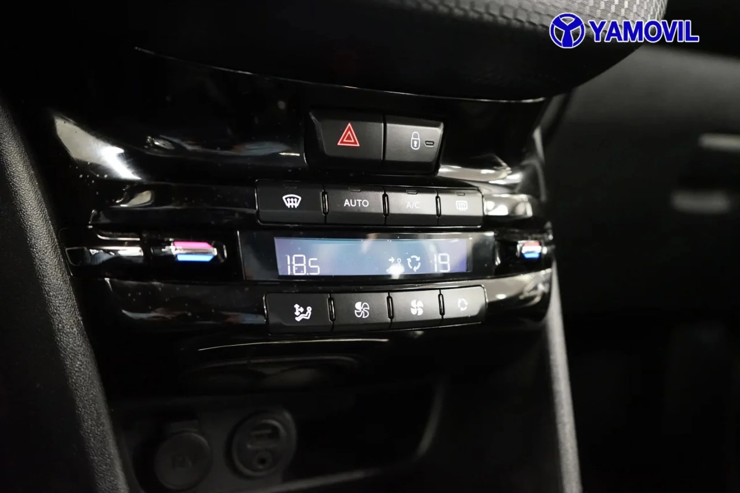 Peugeot 2008 SUV VTI 120 Allure 88 kW (120 CV) - Foto 26