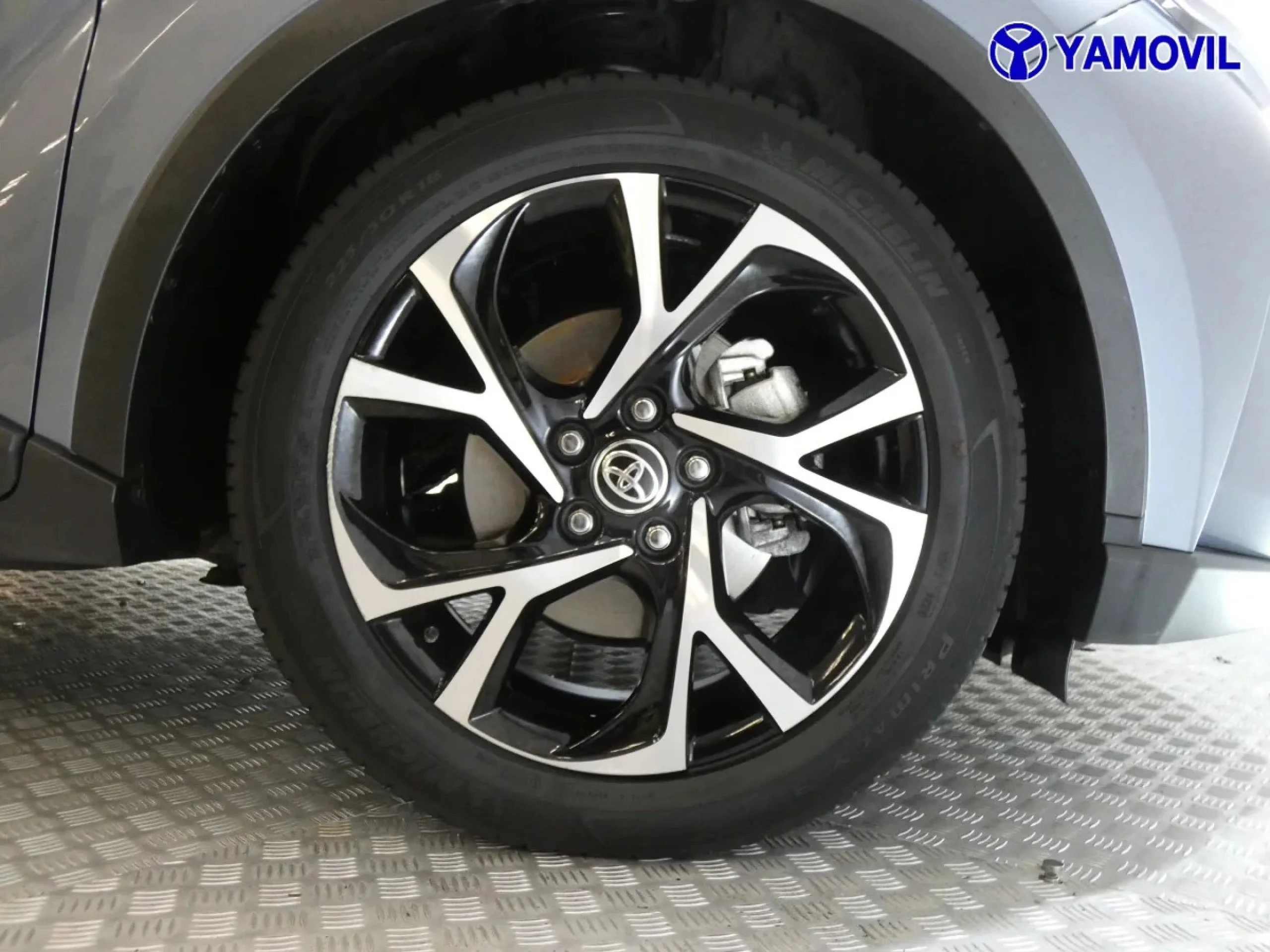 Toyota C-HR 1.8 125H Advance 90 kW (122 CV) - Foto 9